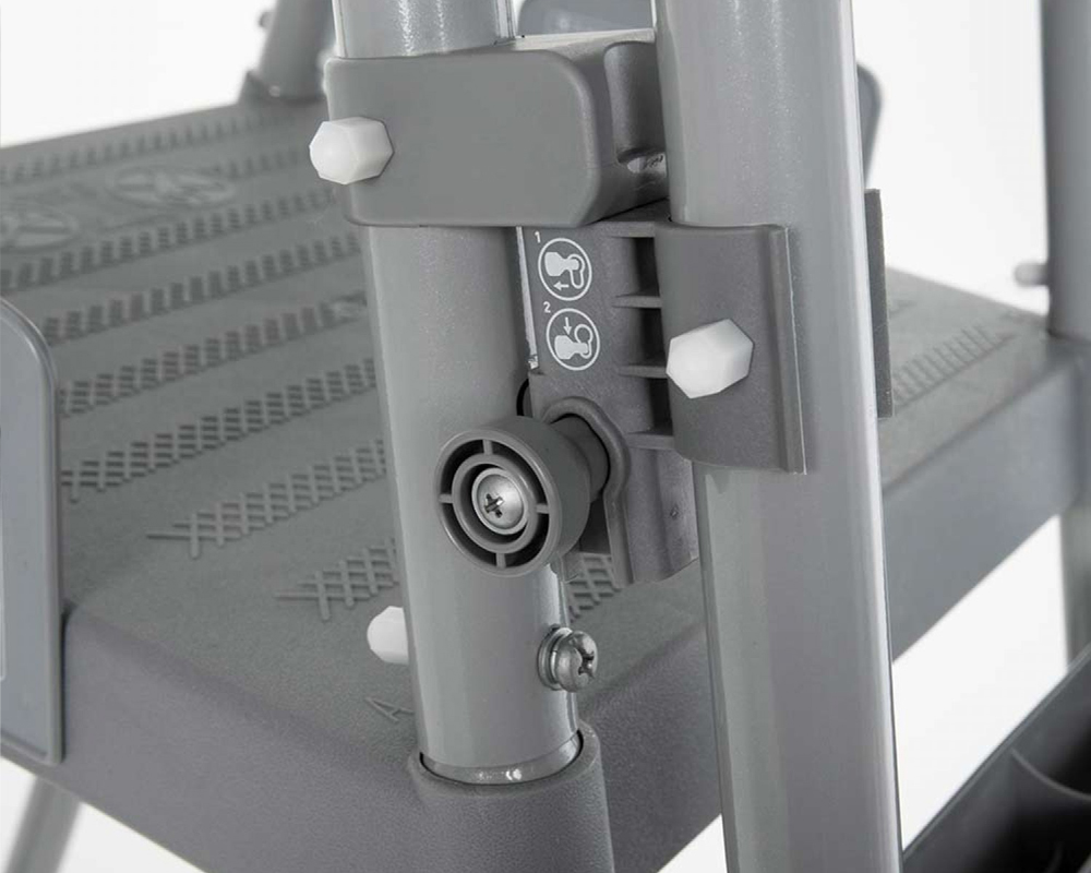 Scaletta di sicurezza per piscine 132 cm - immagine 4