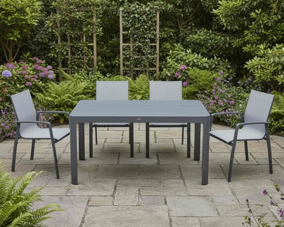 Set Pranzo Tommy Quadrato Antracite + 4 Poltrona Tommy in Alluminio e Textilene