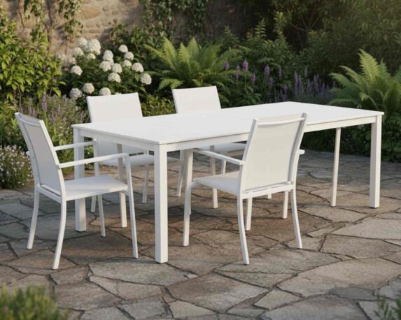 Set Pranzo Konnor 160/240x100h + 4 Poltrone Konnor Bianco in Alluminio e Textilene – Bizzotto