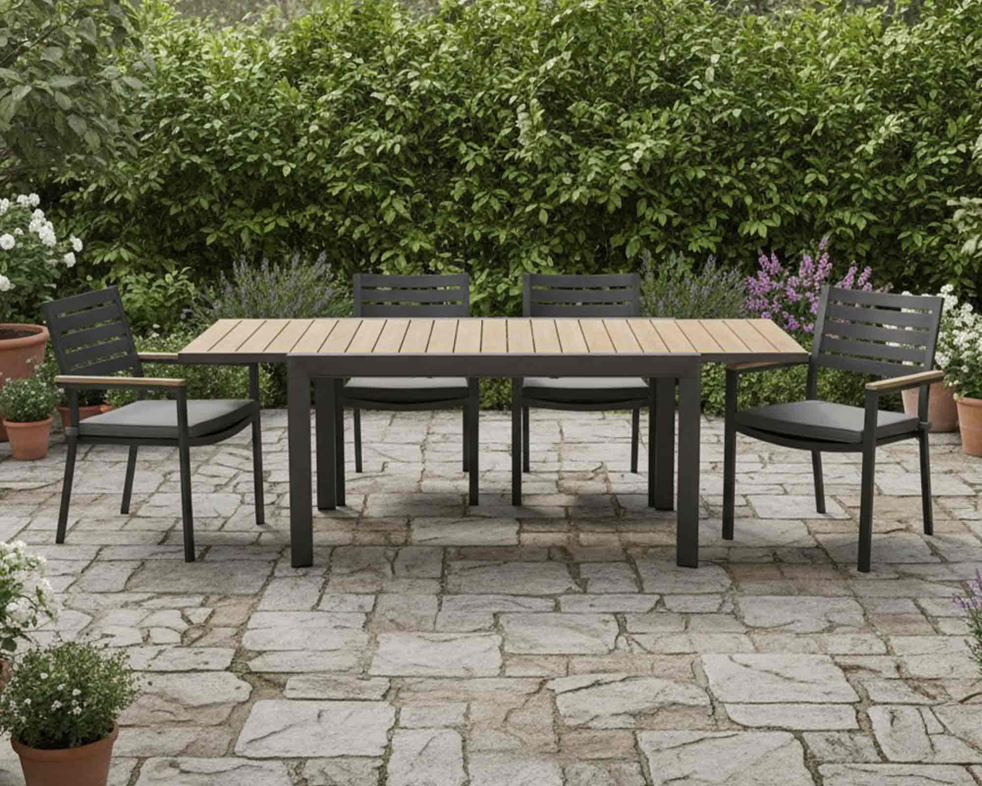 Set Pranzo Tavolo Allungabile Belmar 160–240×100 Antracite + 4 Sedie con Braccioli Antracite in Alluminio e Poliestere - Bizzotto