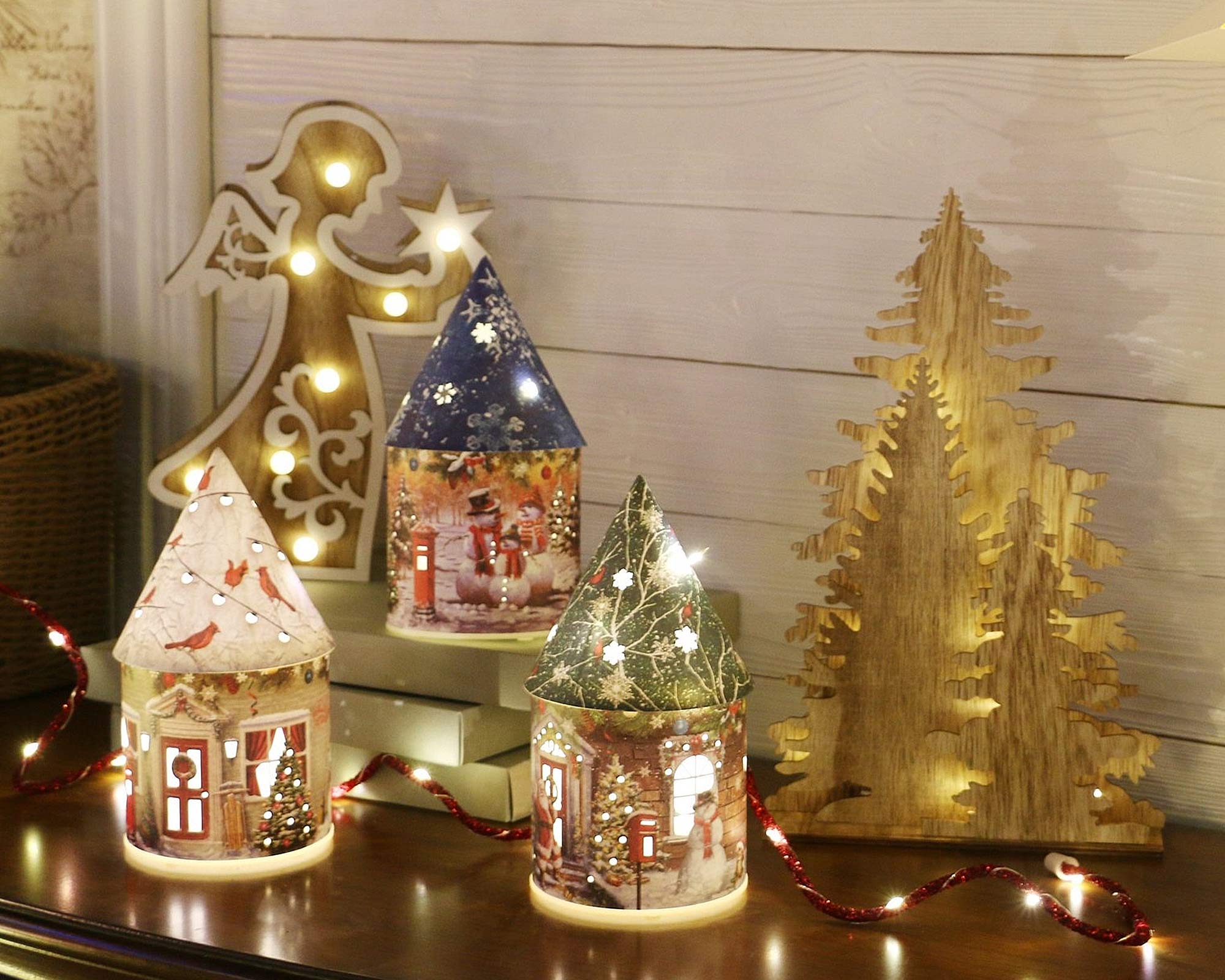 Villaggio nordico di carta con led - immagine 6