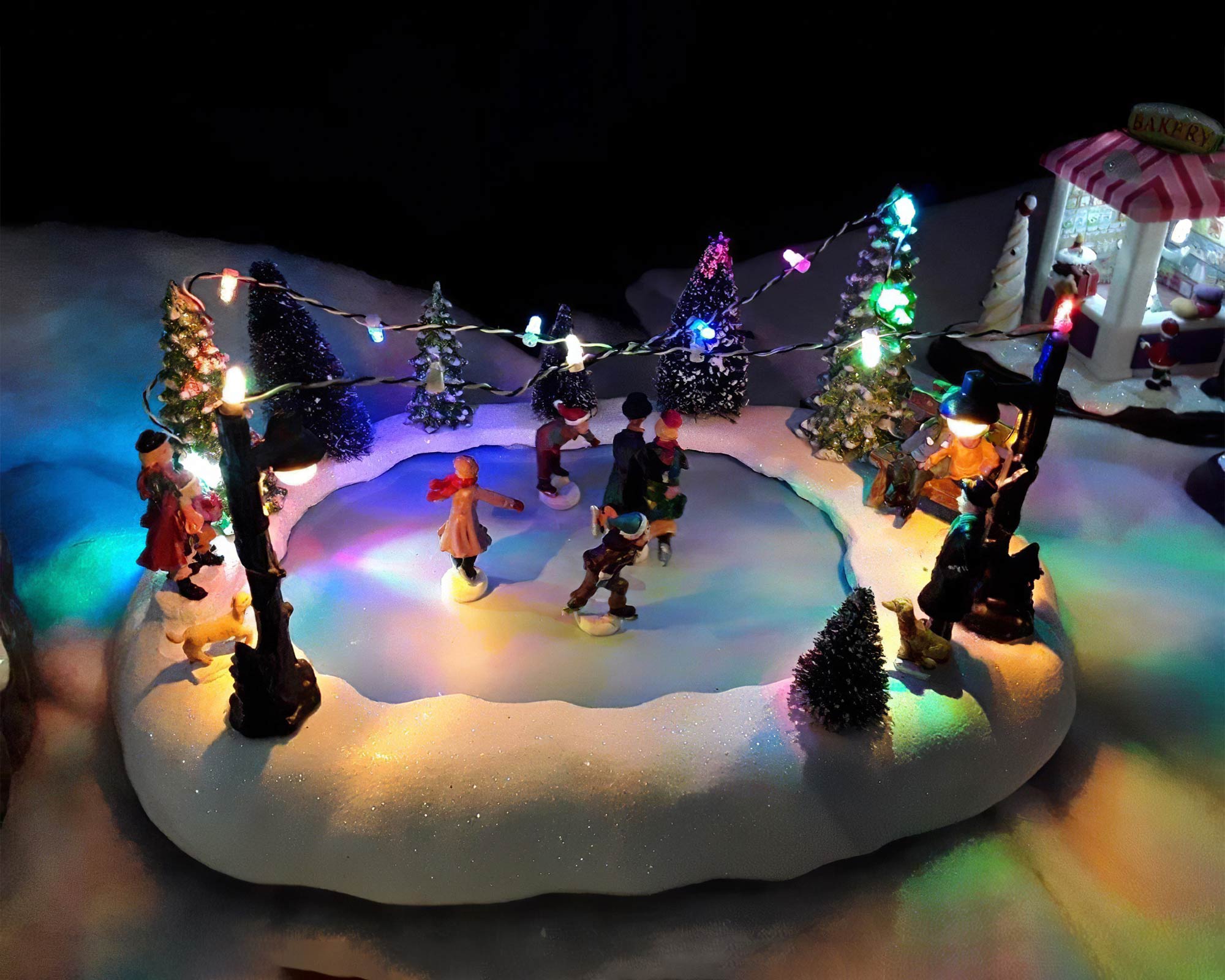 Giostra con pattinatori in movimento con musica e led - immagine 2