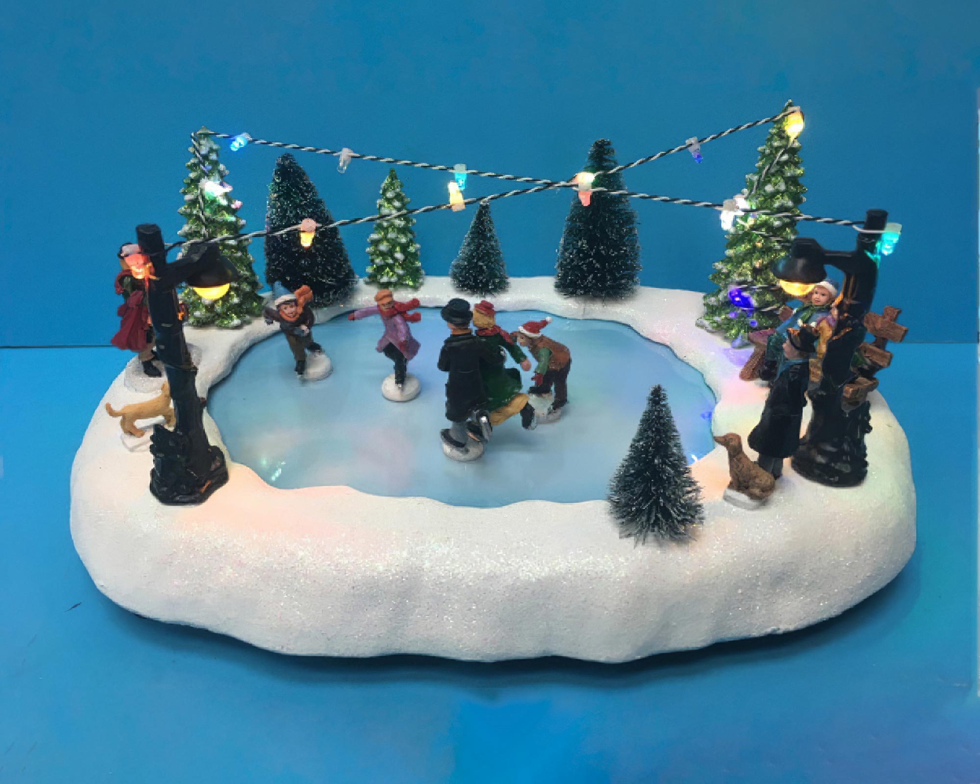 Giostra con pattinatori in movimento con musica e led