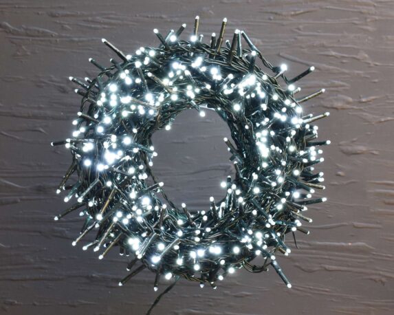 Catena 300 luci led effetto freddo