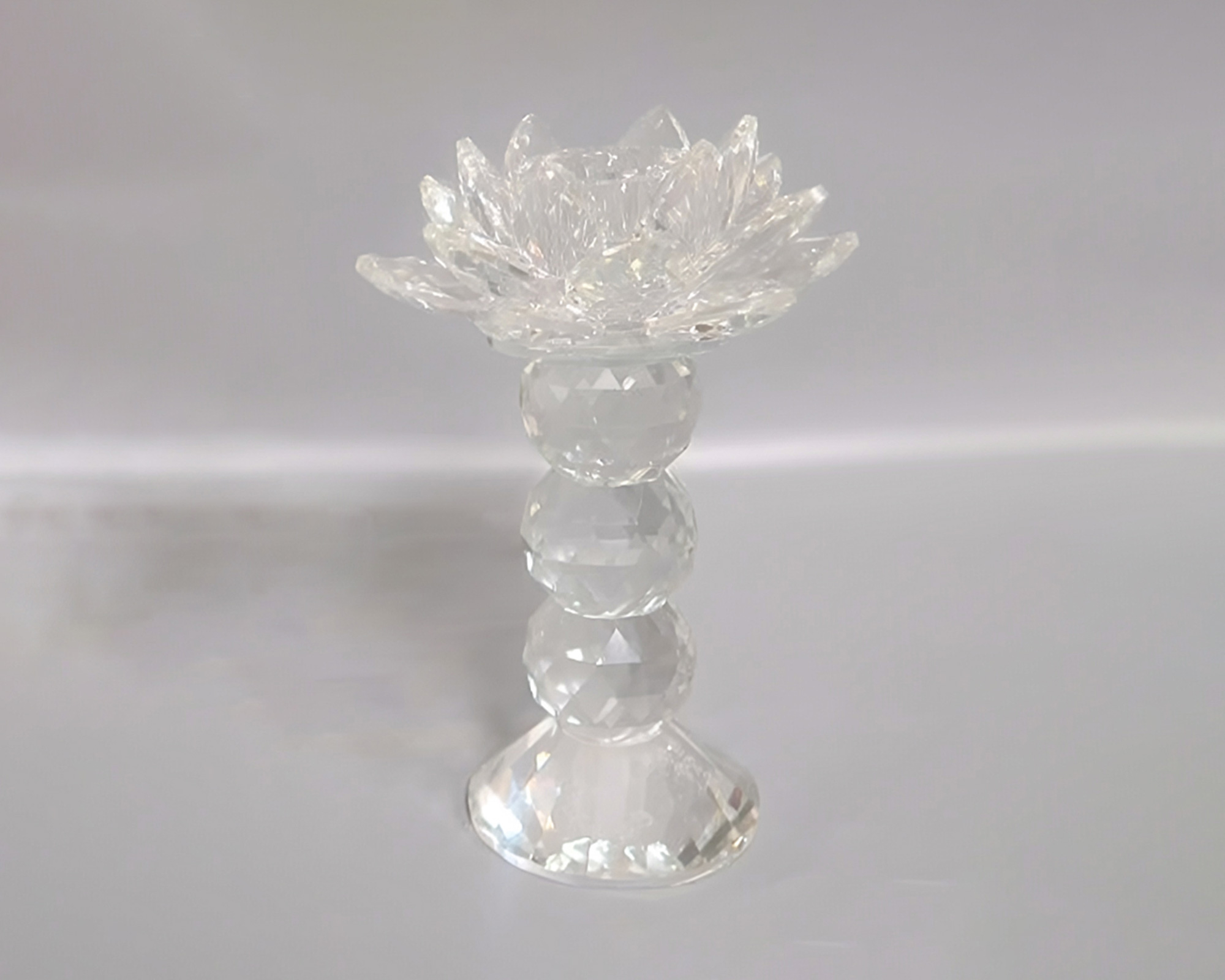 Candelabro Trasparente con Fiore 13h in Vetro