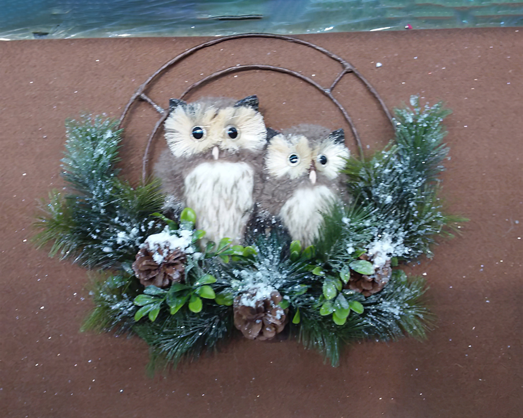 Ghirlanda natalizia in legno con Gufo