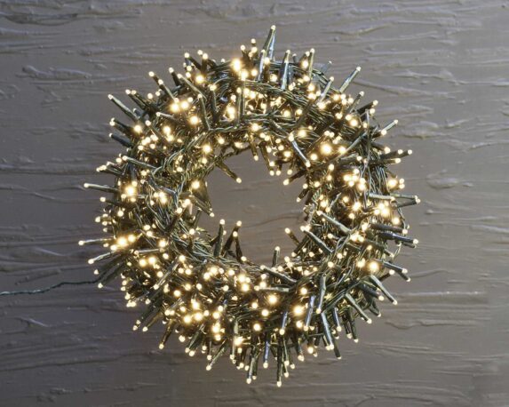 Catena 300 luci led effetto caldo