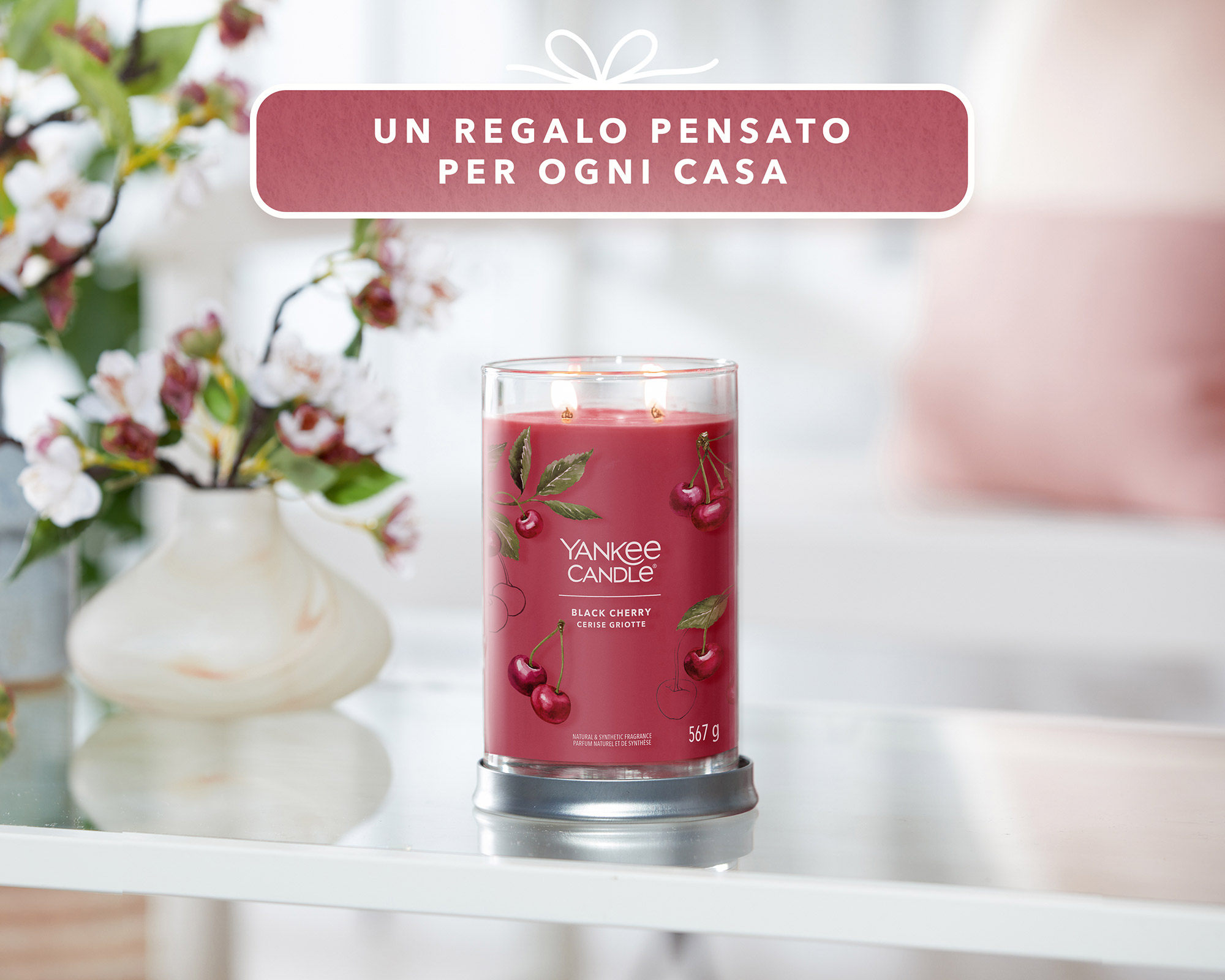 Candela Tumbler Grande Black Cherry - Yankee Candle - immagine 6
