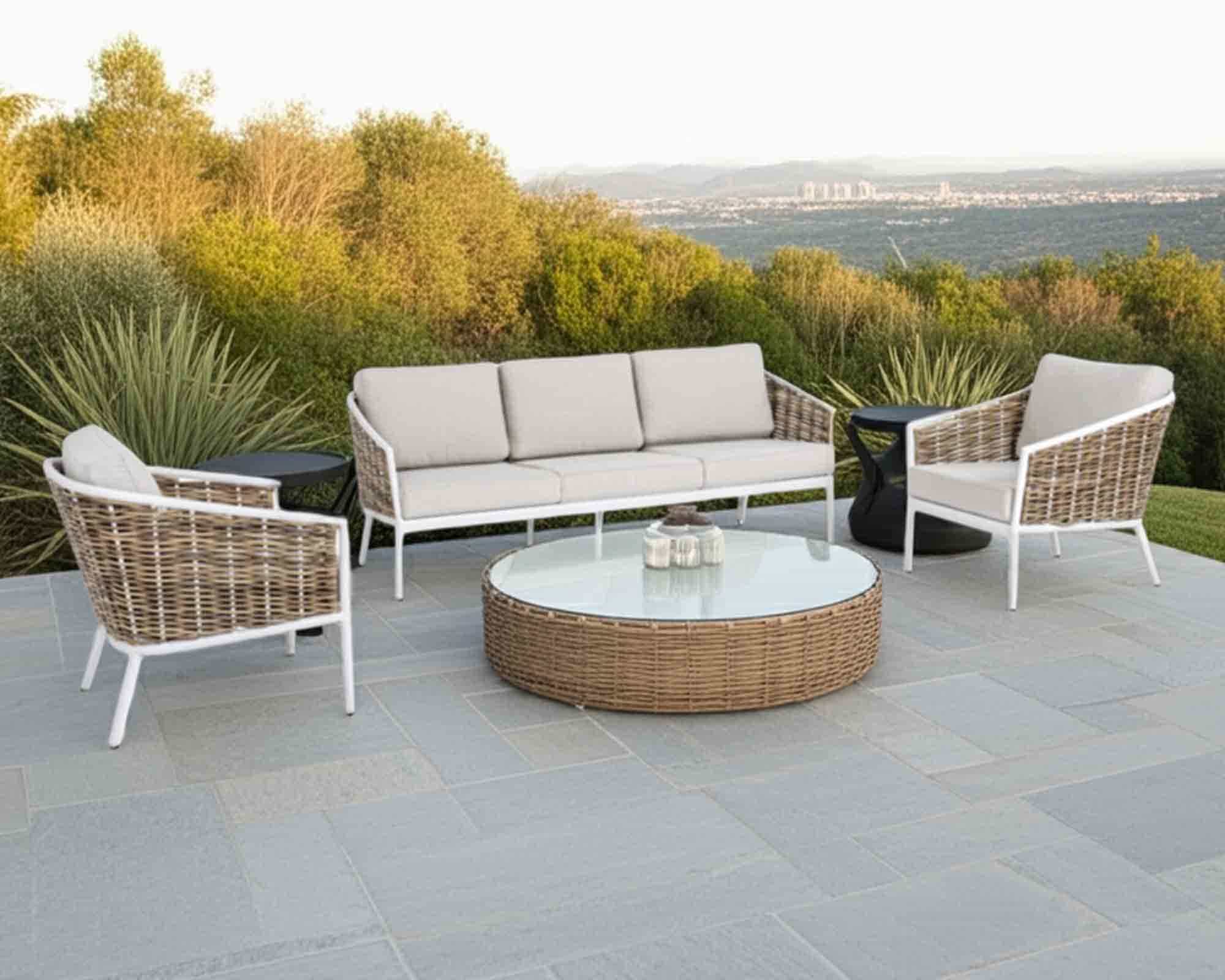 Set 3 Pz Salotto con Cuscini Maribela Bianco in Alluminio e Poliestere - Bizzotto