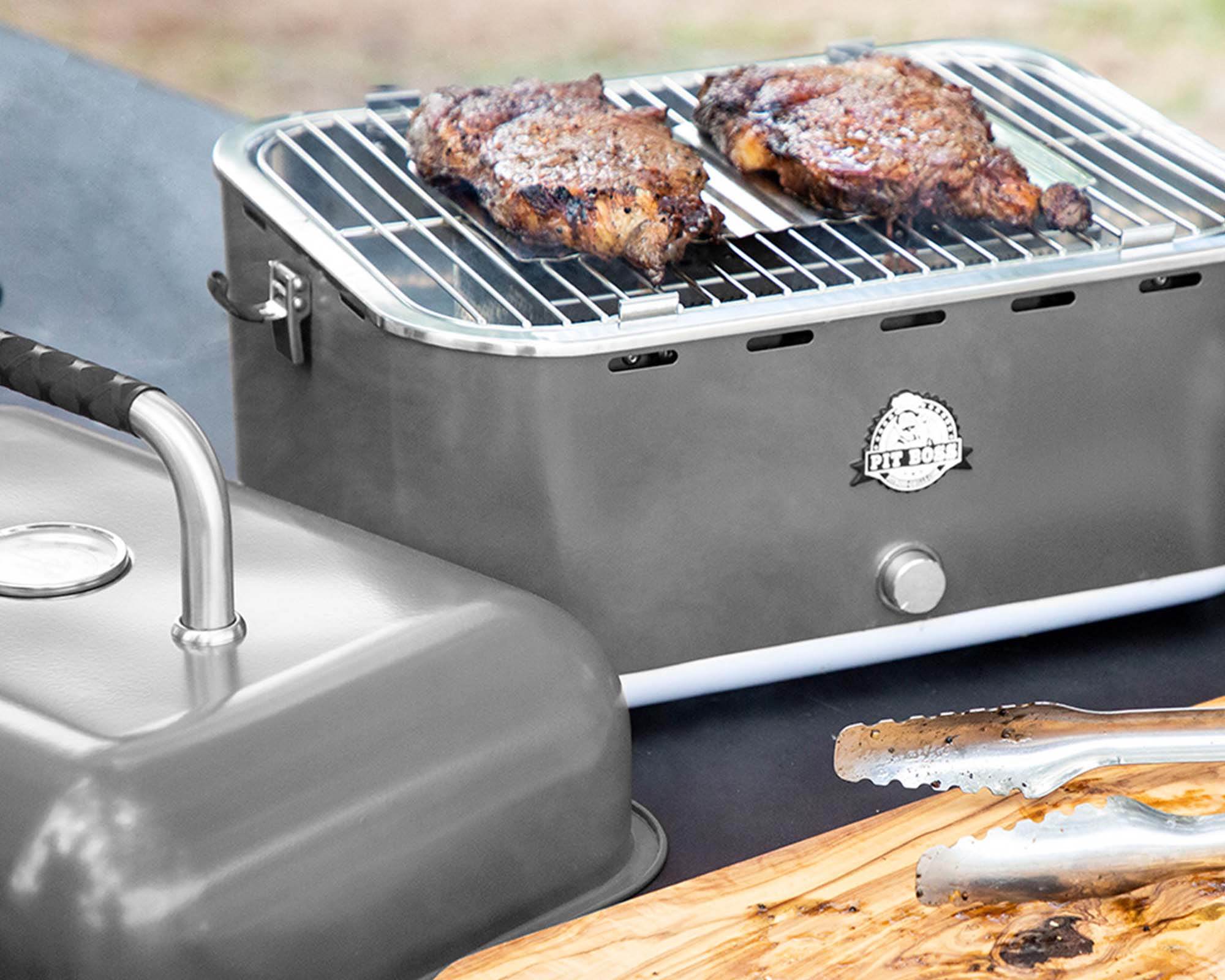 Barbecue a Carbone Portatile Grigio in Acciaio e Plastica - Pit Boss - immagine 4