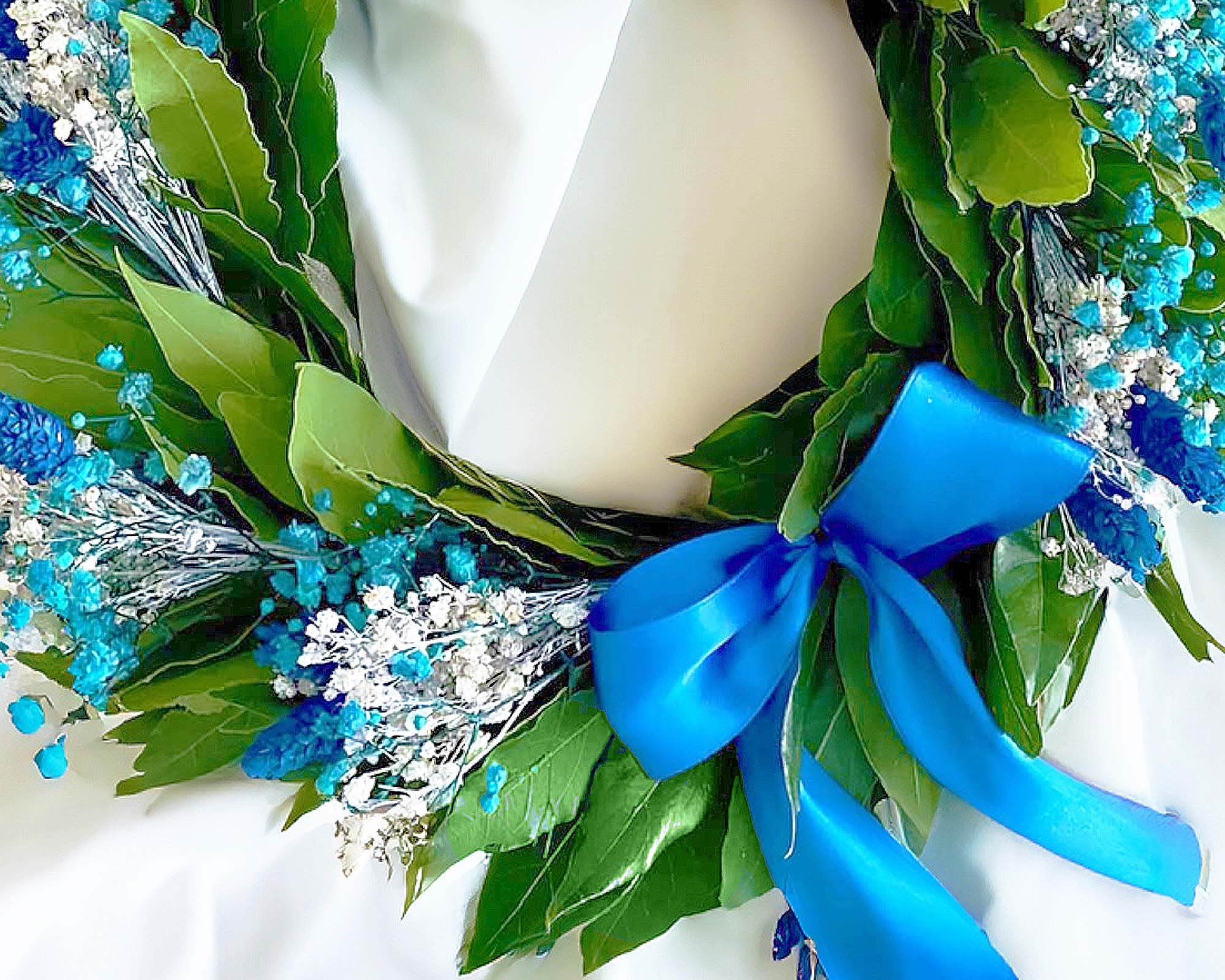 Corona di Alloro per Laurea Mini Spighe Blu e Gipsofila Azzura e Bianca con Nastro Blu o Bianco - immagine 3