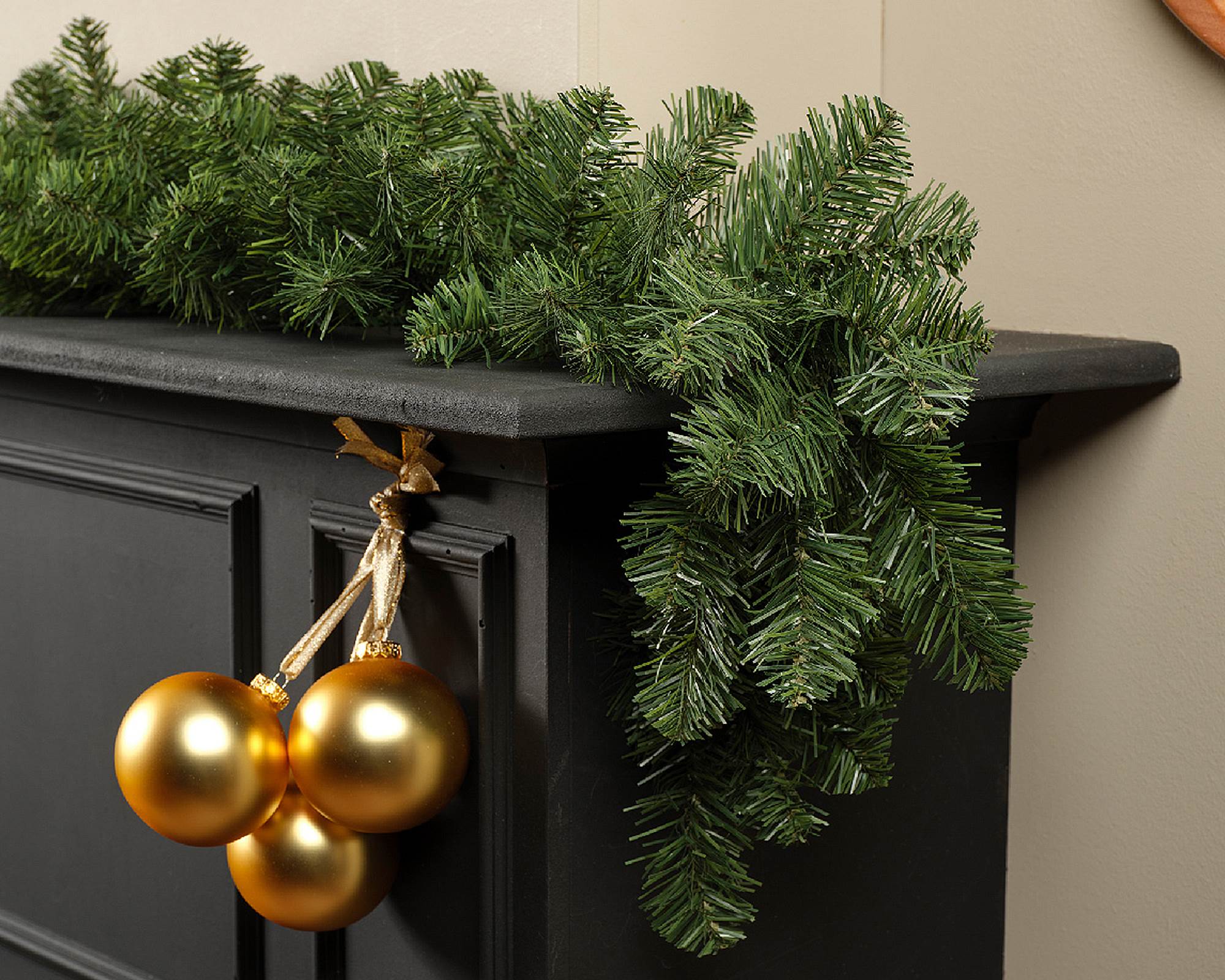 Decorazione Festone Ghirlanda Imperial D25x270x12cm in PVC - immagine 4