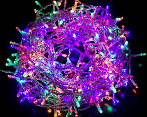 Catena 300 Luci LED Multicolore Filo Trasparente Interno E Esterno – Bizzotto