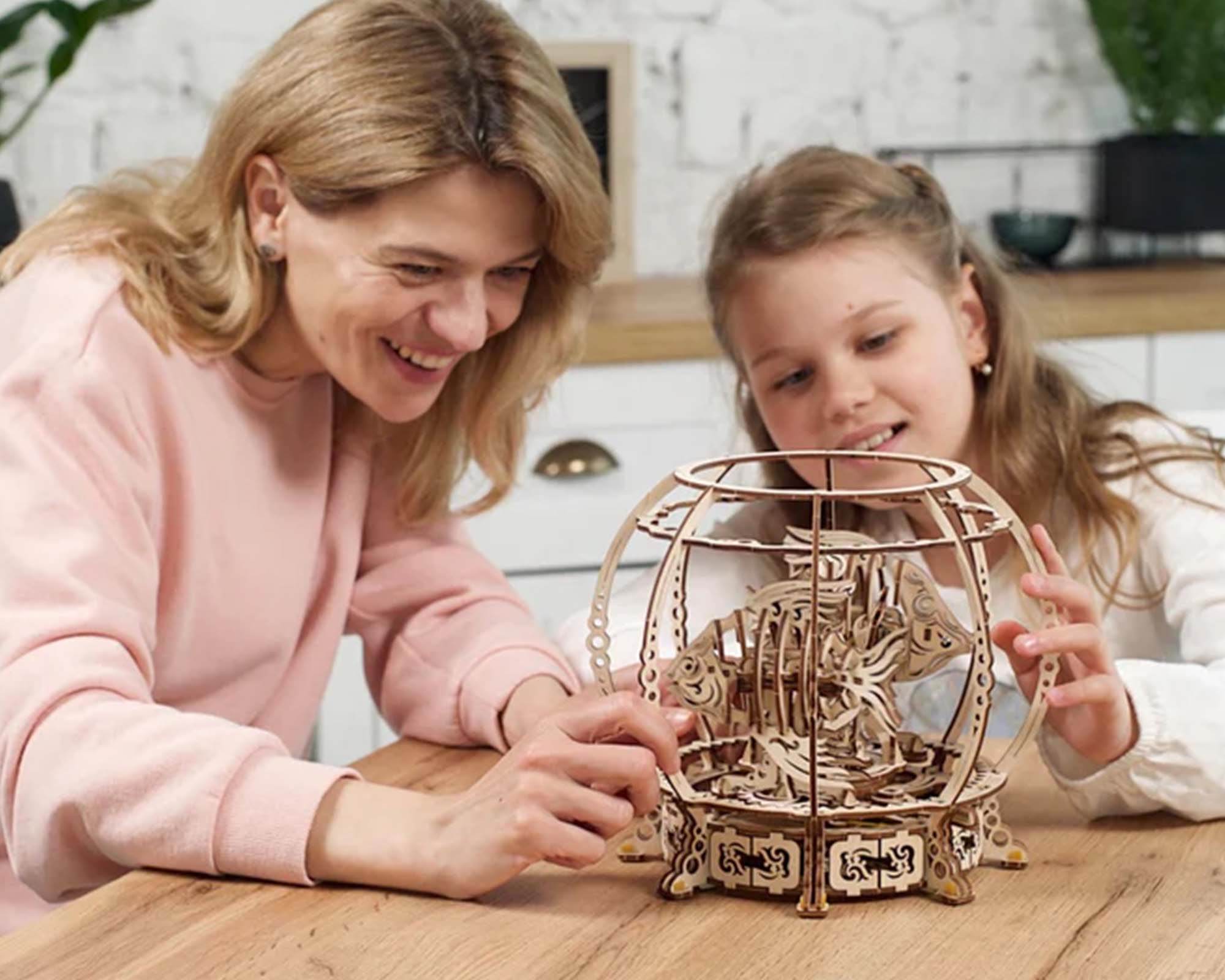 Modellino Acquario Meccanico in Legno - Ugears - immagine 9