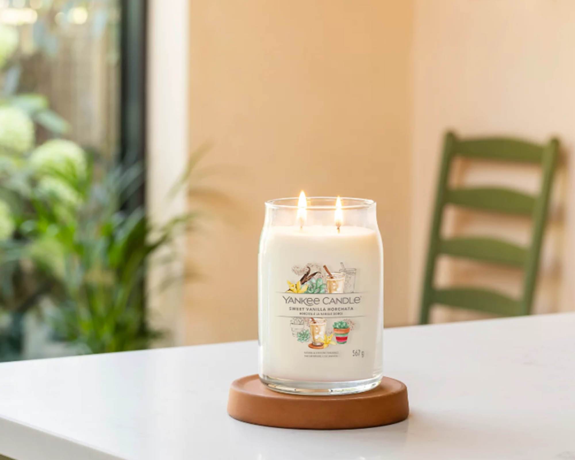 Giara Candela Grande Signature Sweet Vanilla Horchata - Yankee Candle - immagine 3