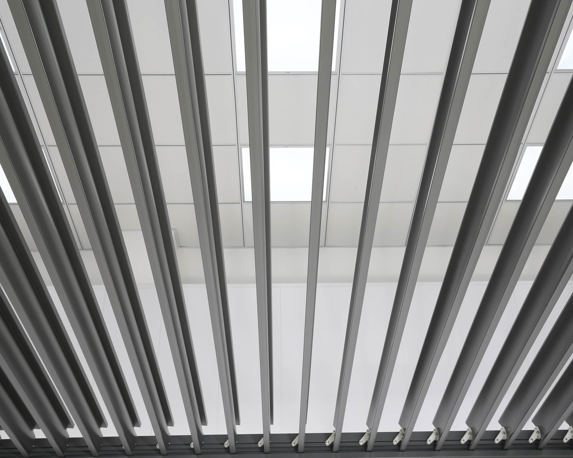 Pergola Manual Acciaio Galvanizzato Grigio 3x4x2,5m - Floral Garden - immagine 4