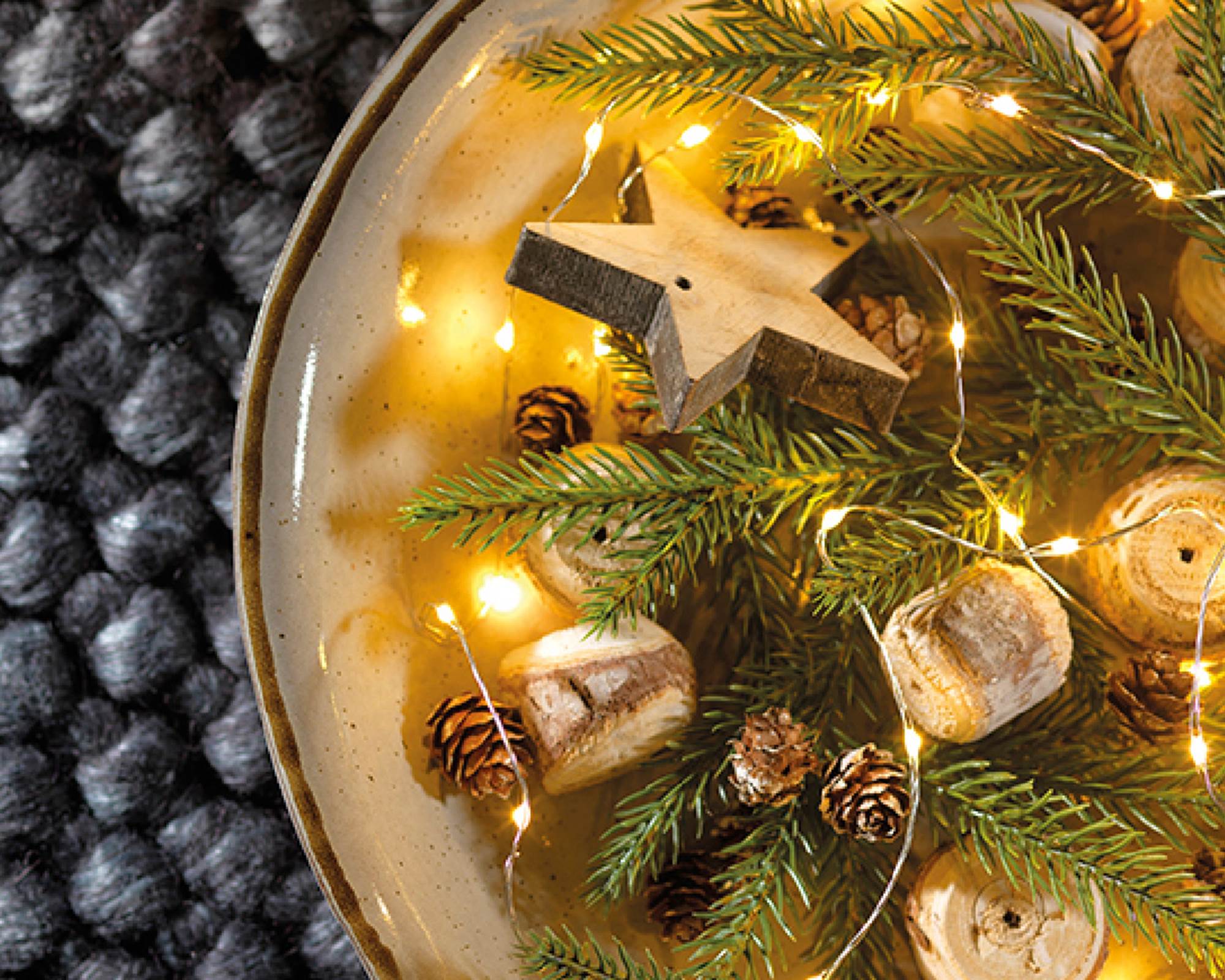 Catena Micro Luci Led per Interno Argento e Bianco 495cm in Pvc - immagine 5