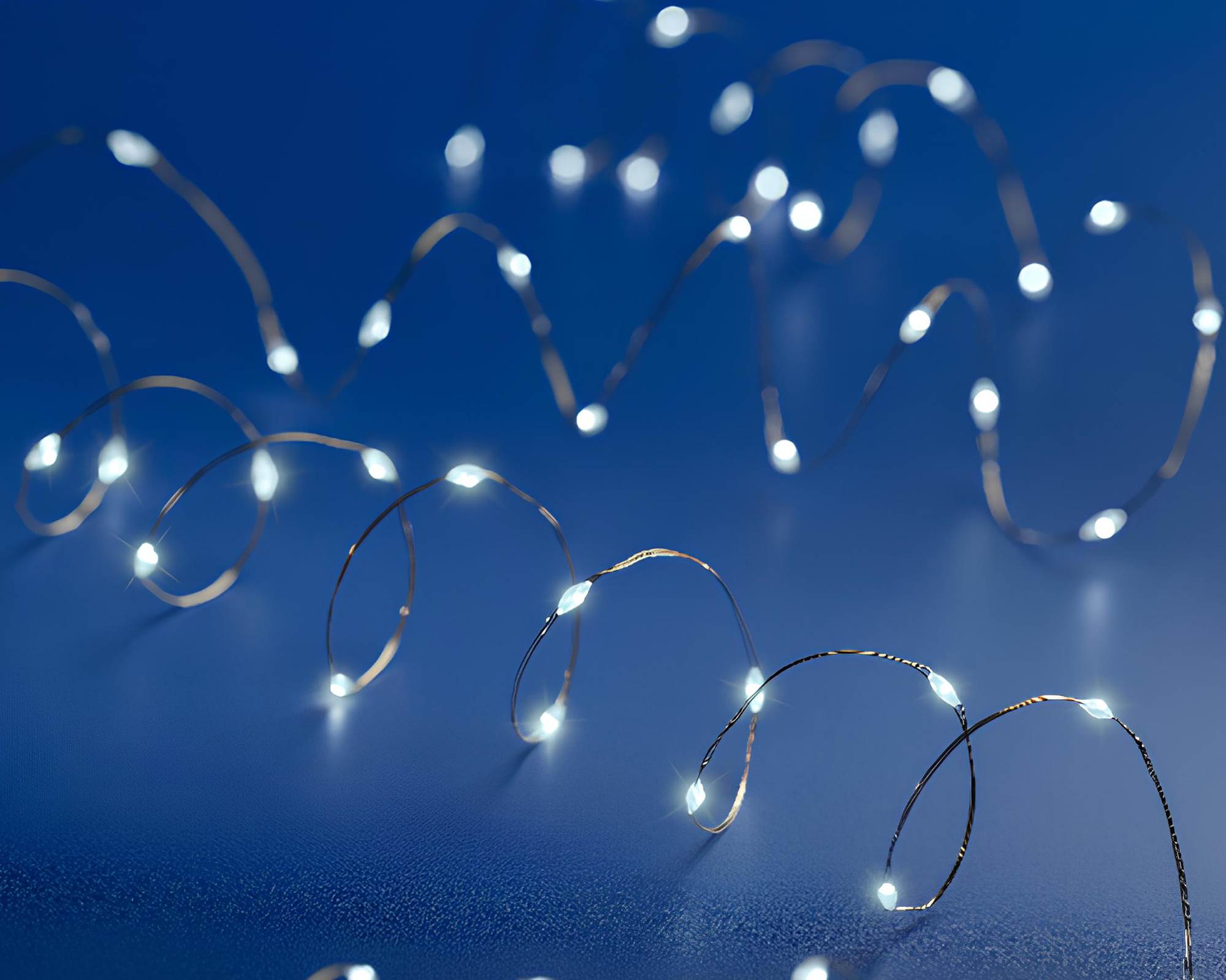 Catena Micro Luci Led Argento e Bianco 45cm in Pvc - immagine 8