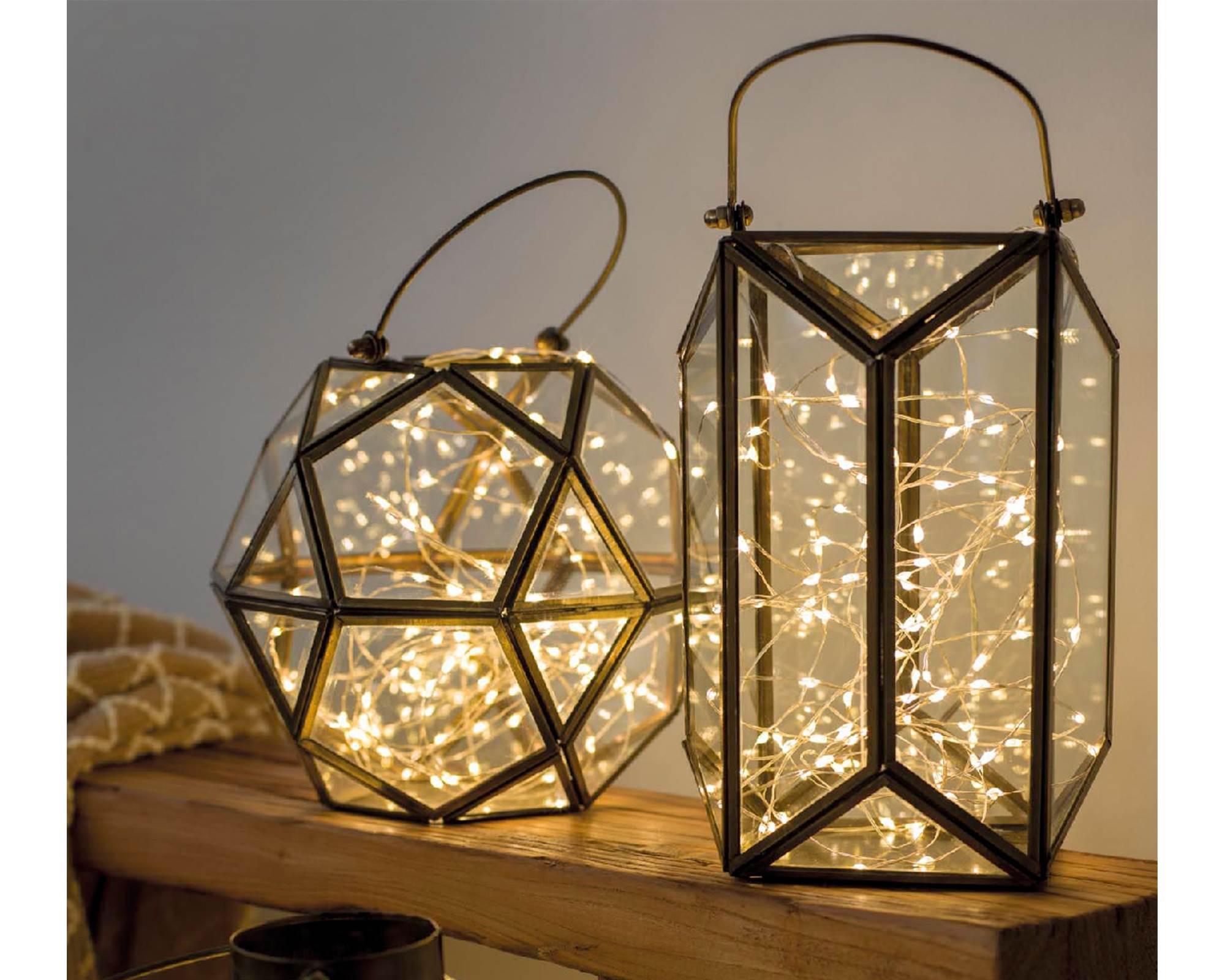 Catena Micro Luci Led Argento e Bianco 45cm in Pvc - immagine 4