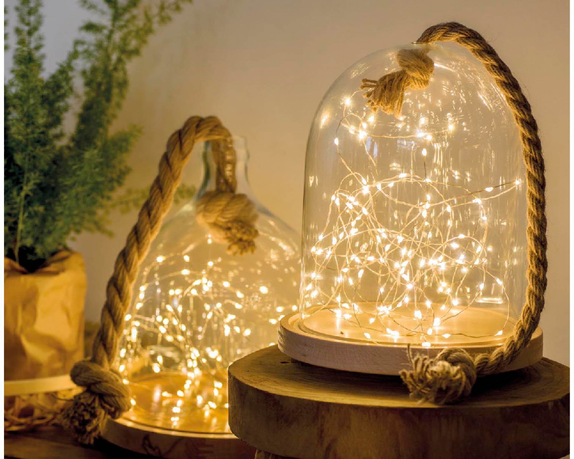 Catena Micro Luci Led Argento e Bianco 45cm in Pvc - immagine 3