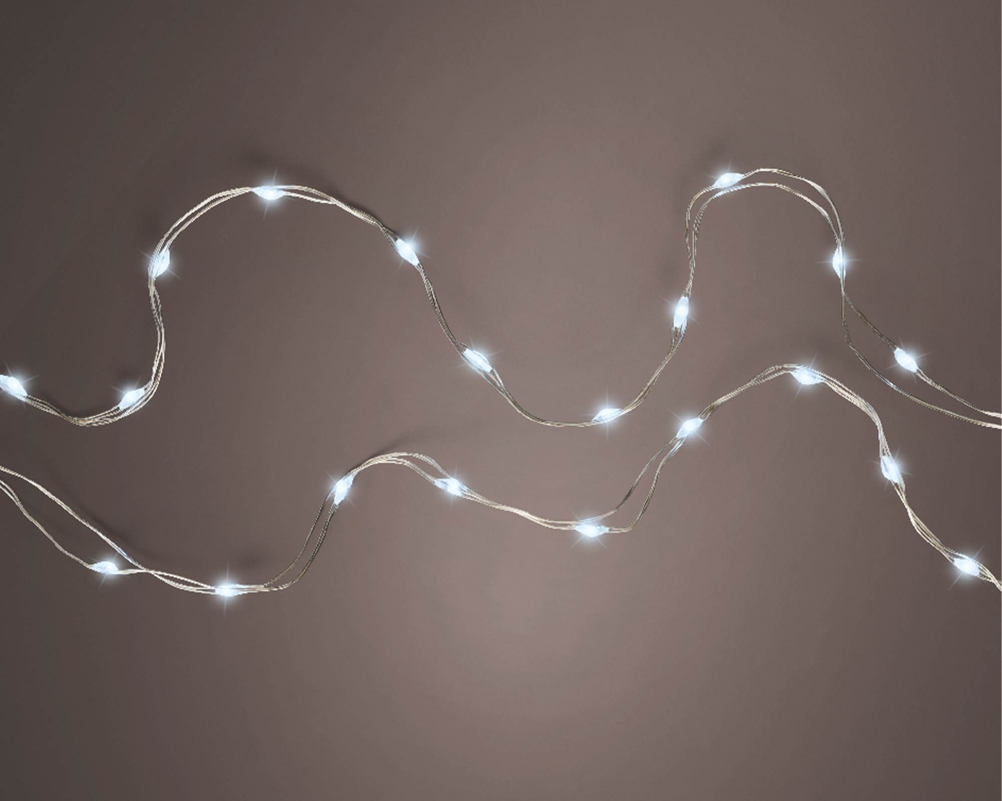 Catena Micro Luci Led Fisse da Interno Bianco Freddo 295cm in Pvc - immagine 2