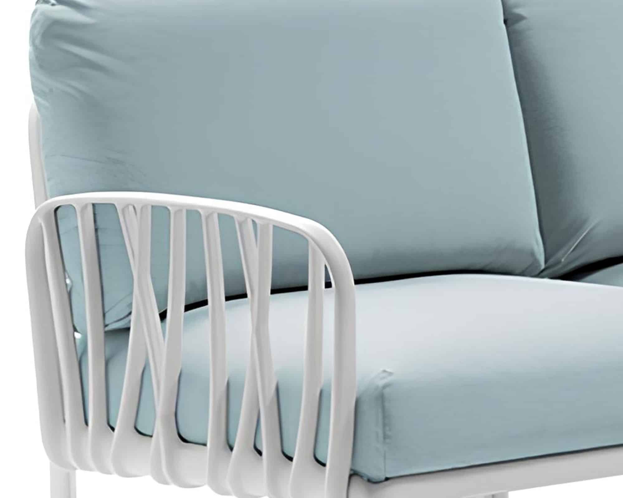 Set Salotto Divano Bianco Komodo 5 Sumbrella Ghiaccio 294x154x88cm in Resina e Polipropilene - Nardi - immagine 3