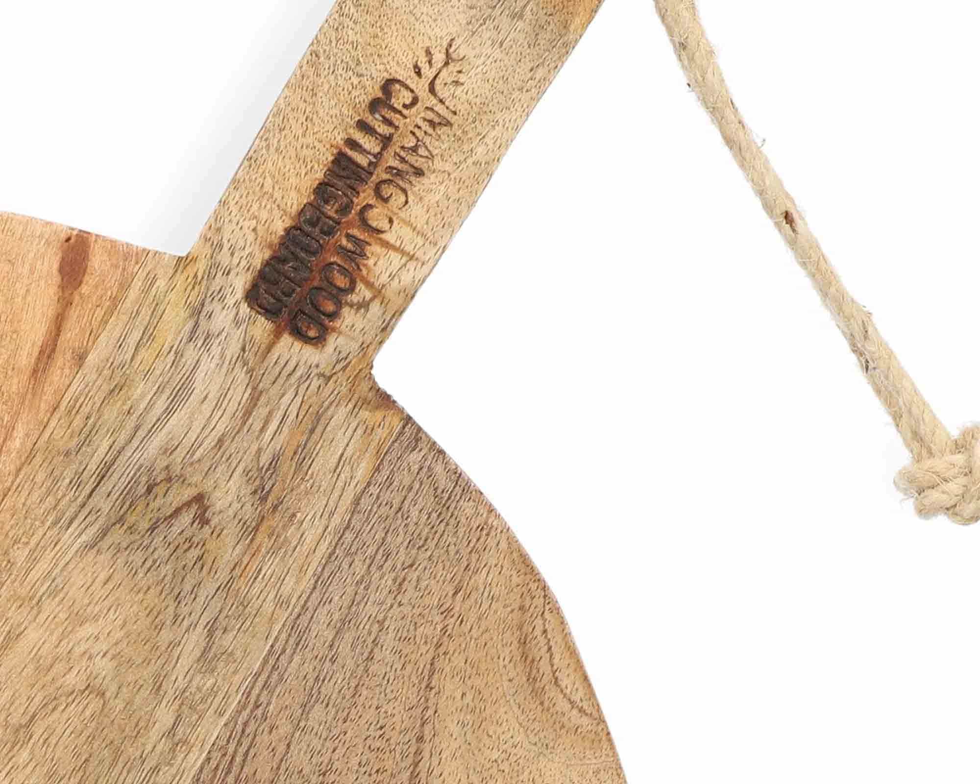 Tagliere Classico e Pratico 42x28cm in Legno di Mango - immagine 4