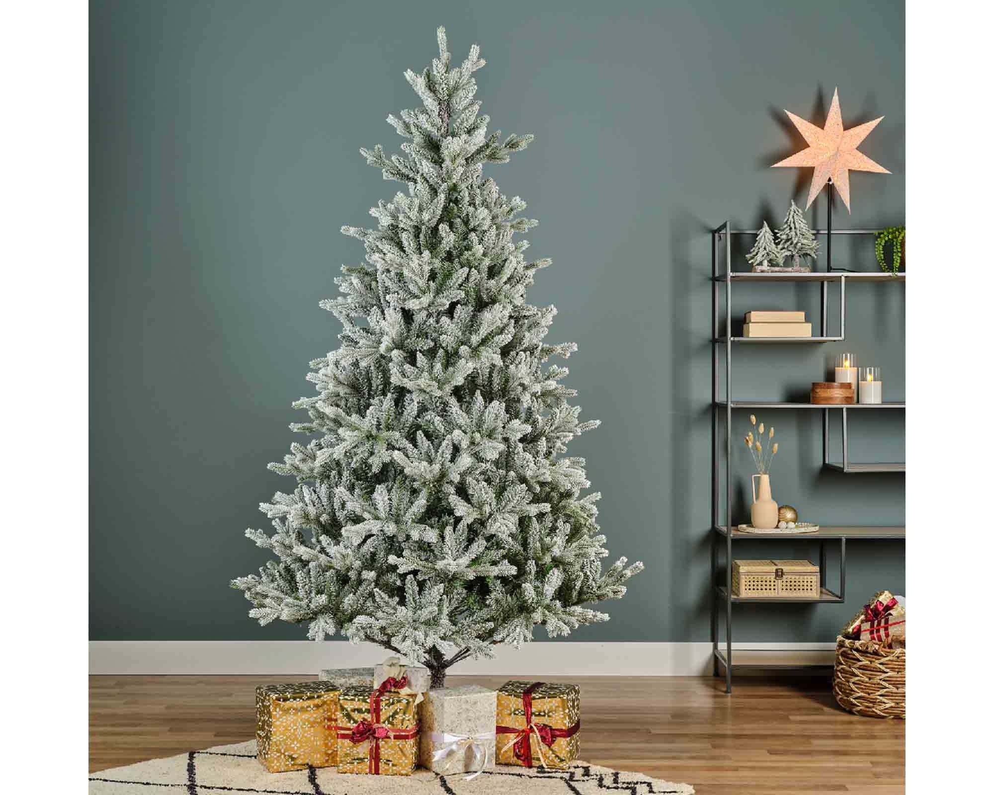 Albero di Natale Pino Allison Innevato D152x240cm in PVC - immagine 4