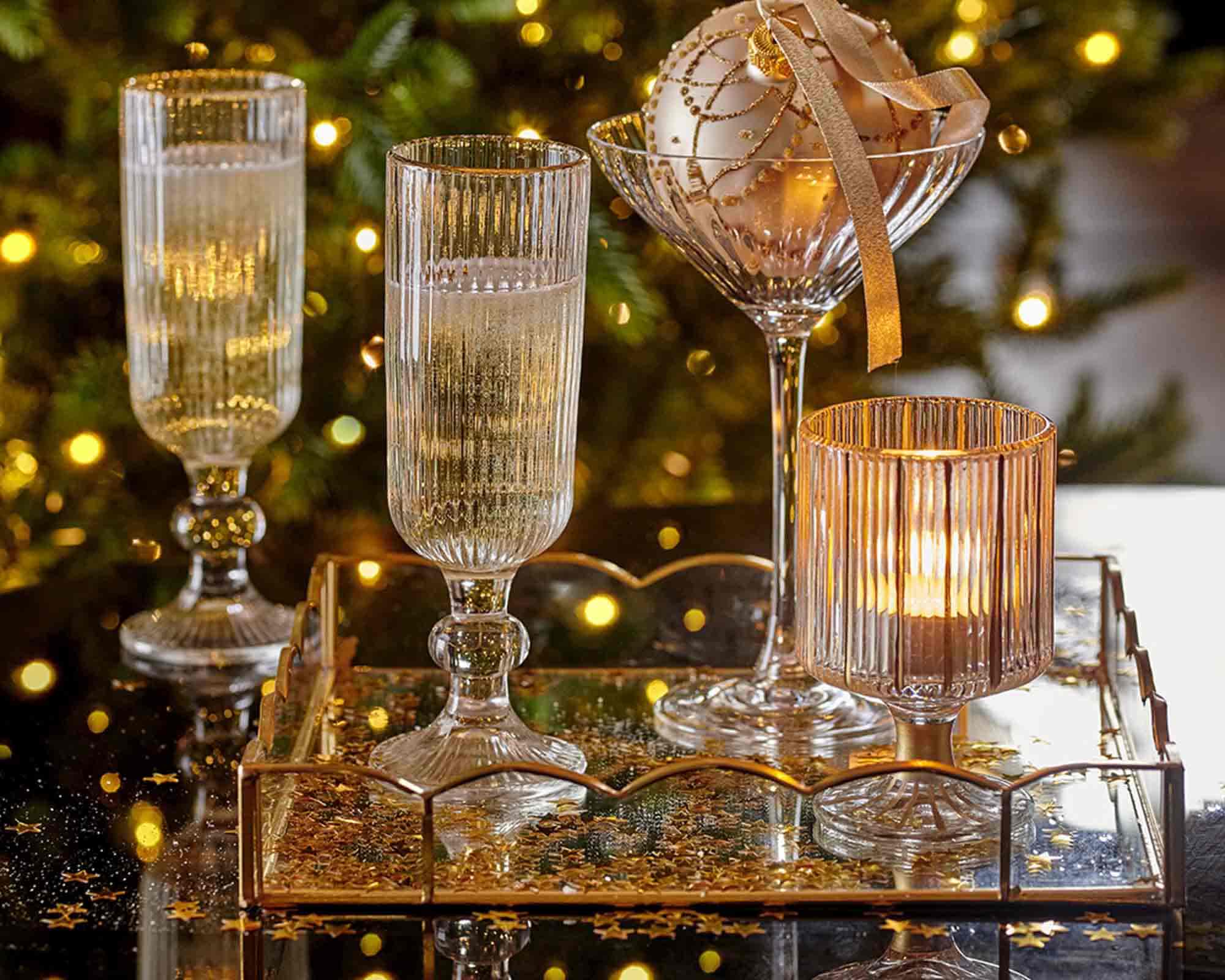 Vassoio Quadrato Dorato Grande 23x23x4cm in Metallo e Vetro - immagine 3