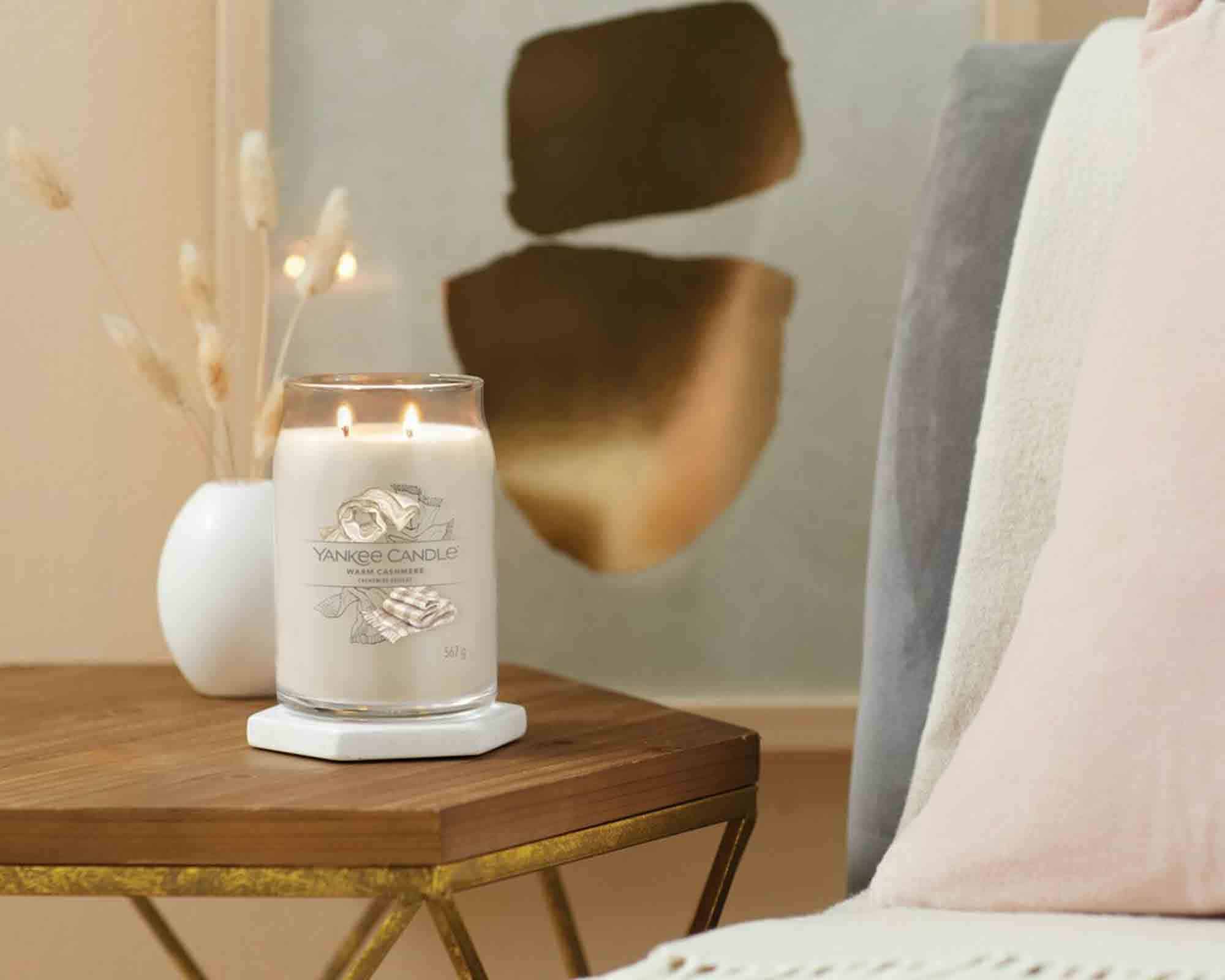 Candela Giara Grande Warm Cashmere - Yankee Candle - immagine 5