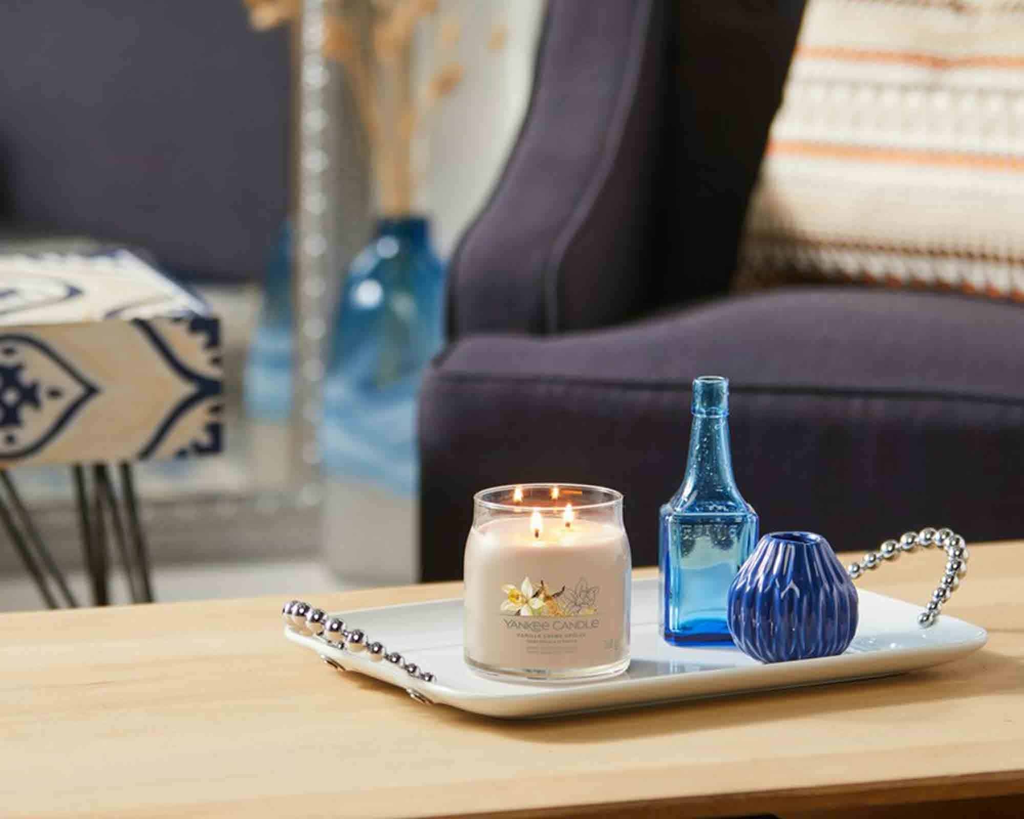 Giara Candela Media Vanilla Crème Brûlée - Yankee Candle - immagine 5