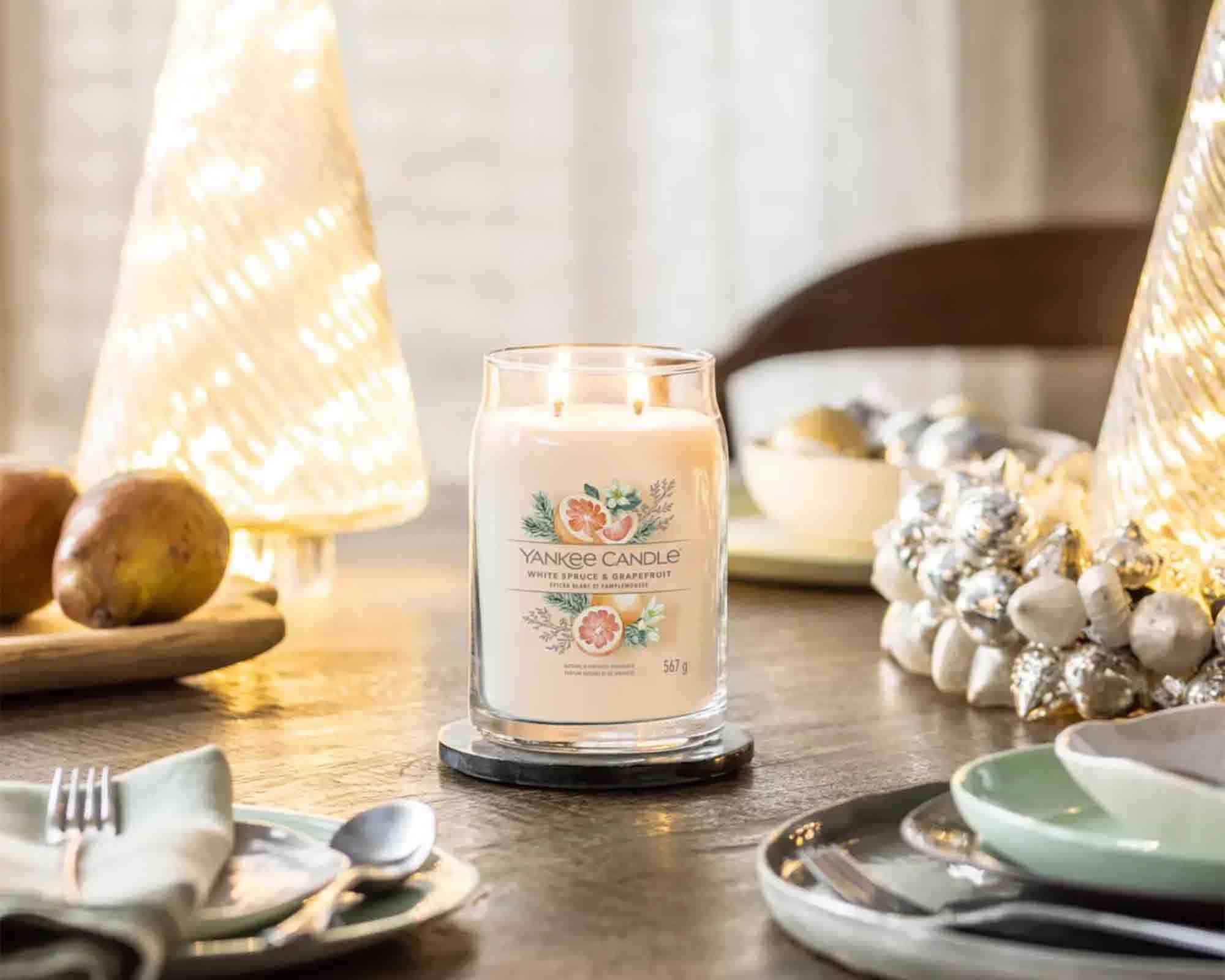 Candela Giara Grande White Spruce & Grapefruit - Yankee Candle - immagine 3