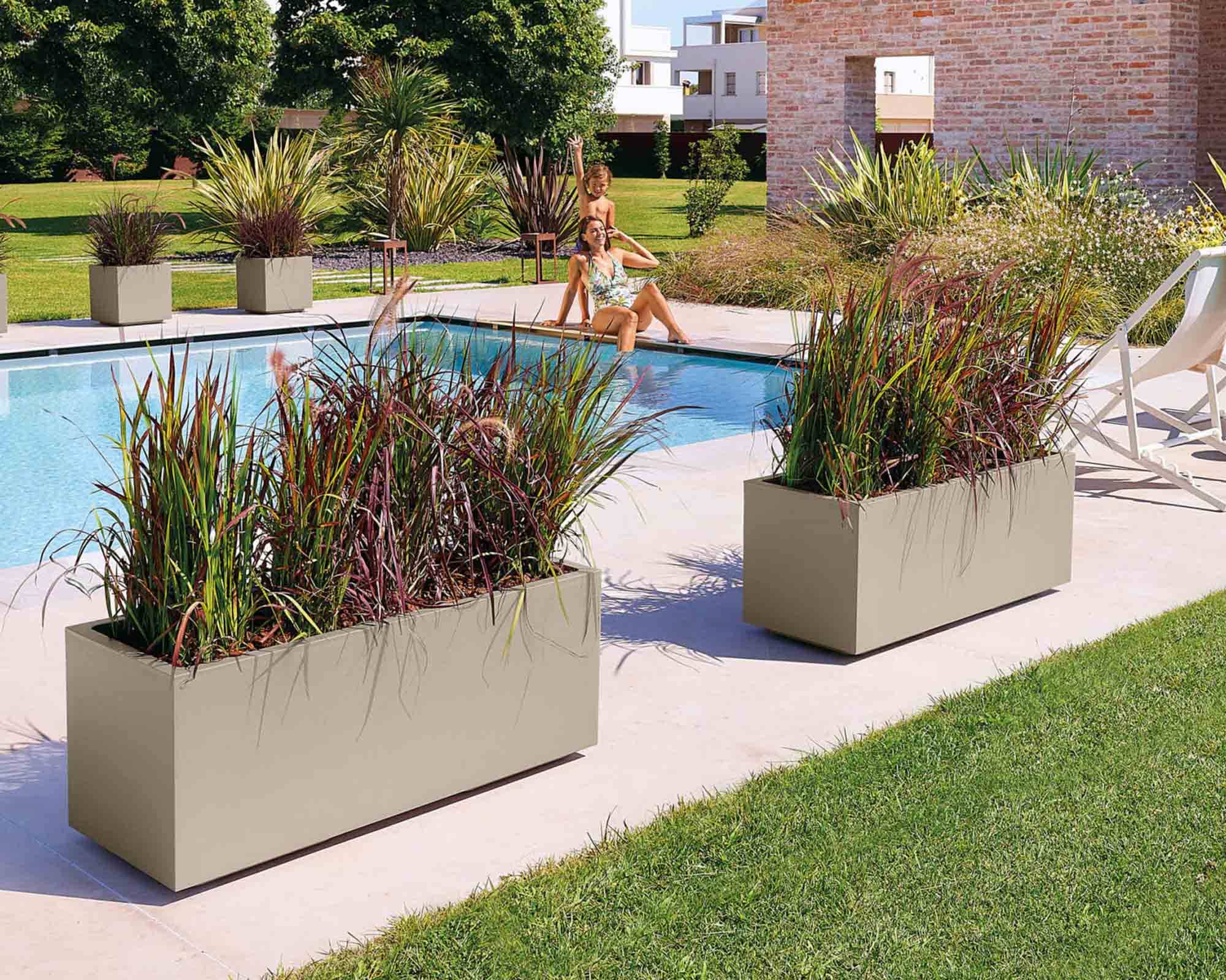 Fioriera Matheria Bronzo 100cm in Plastica - Veca - immagine 7