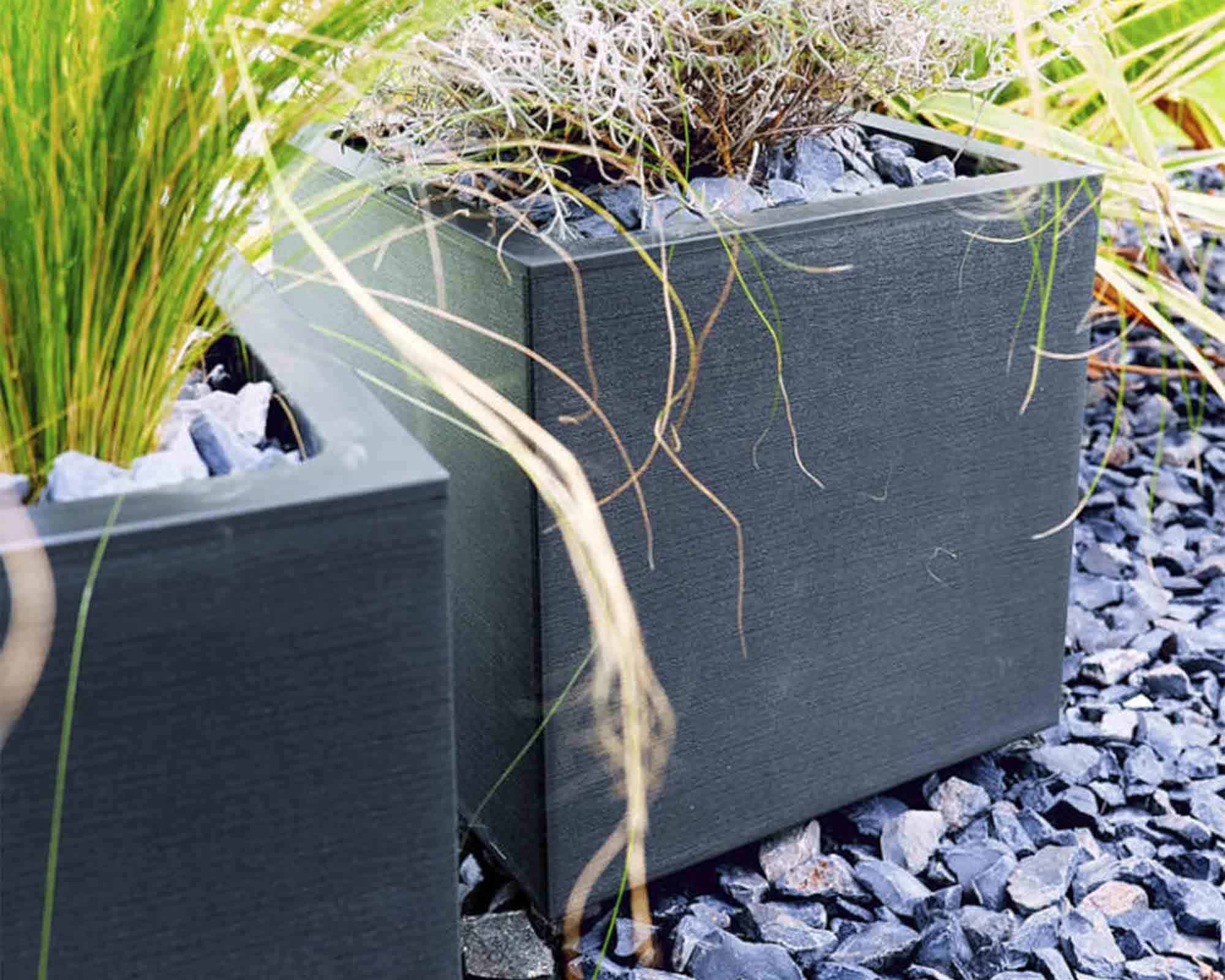 vaso Cubo Matheria Bianco 40cm in Plastica - Veca - immagine 6