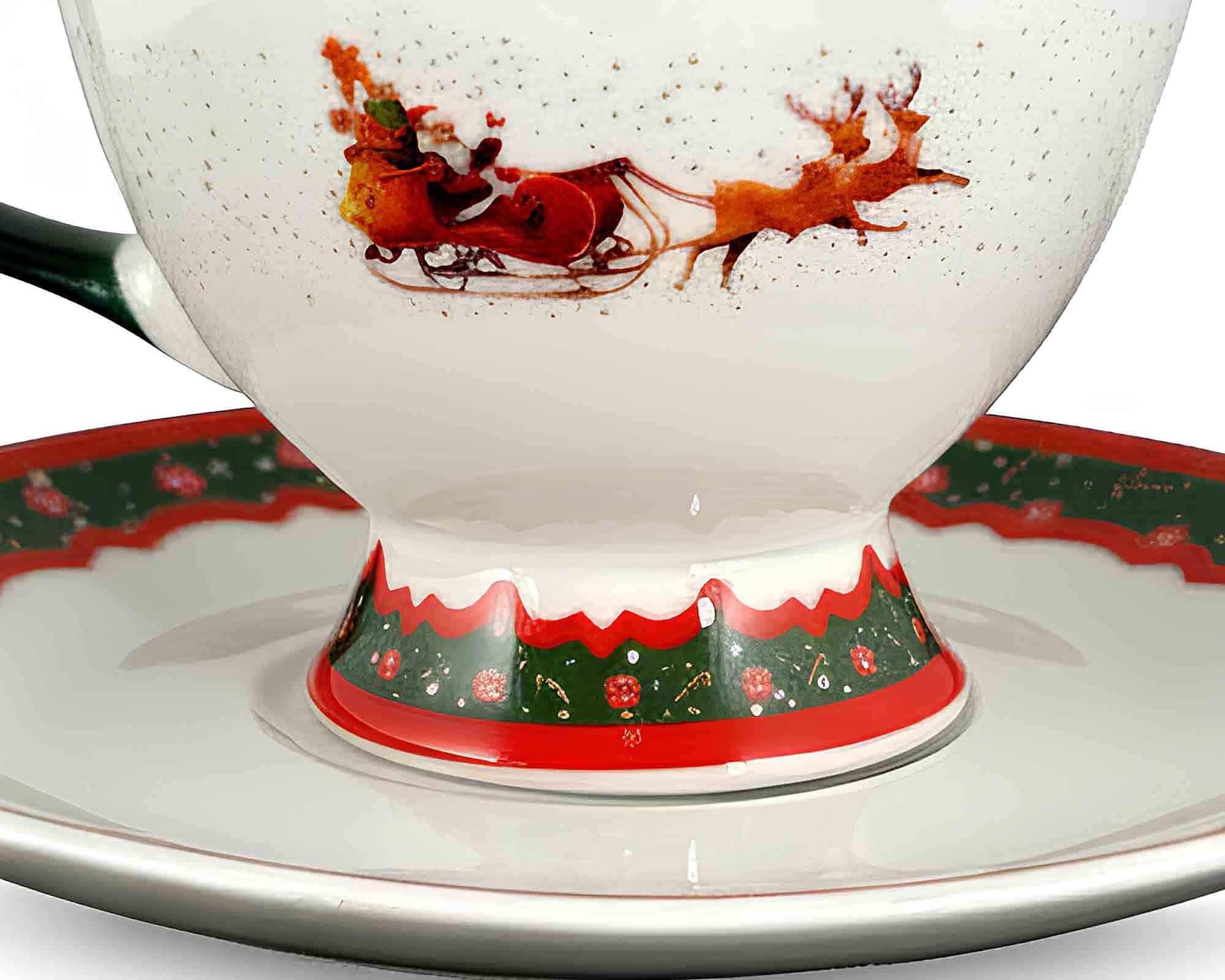 Set Tazzina con Piattino e Babbo Natale sulla Slitta D4,5x5,5cm in Porcellana - Arca - immagine 2