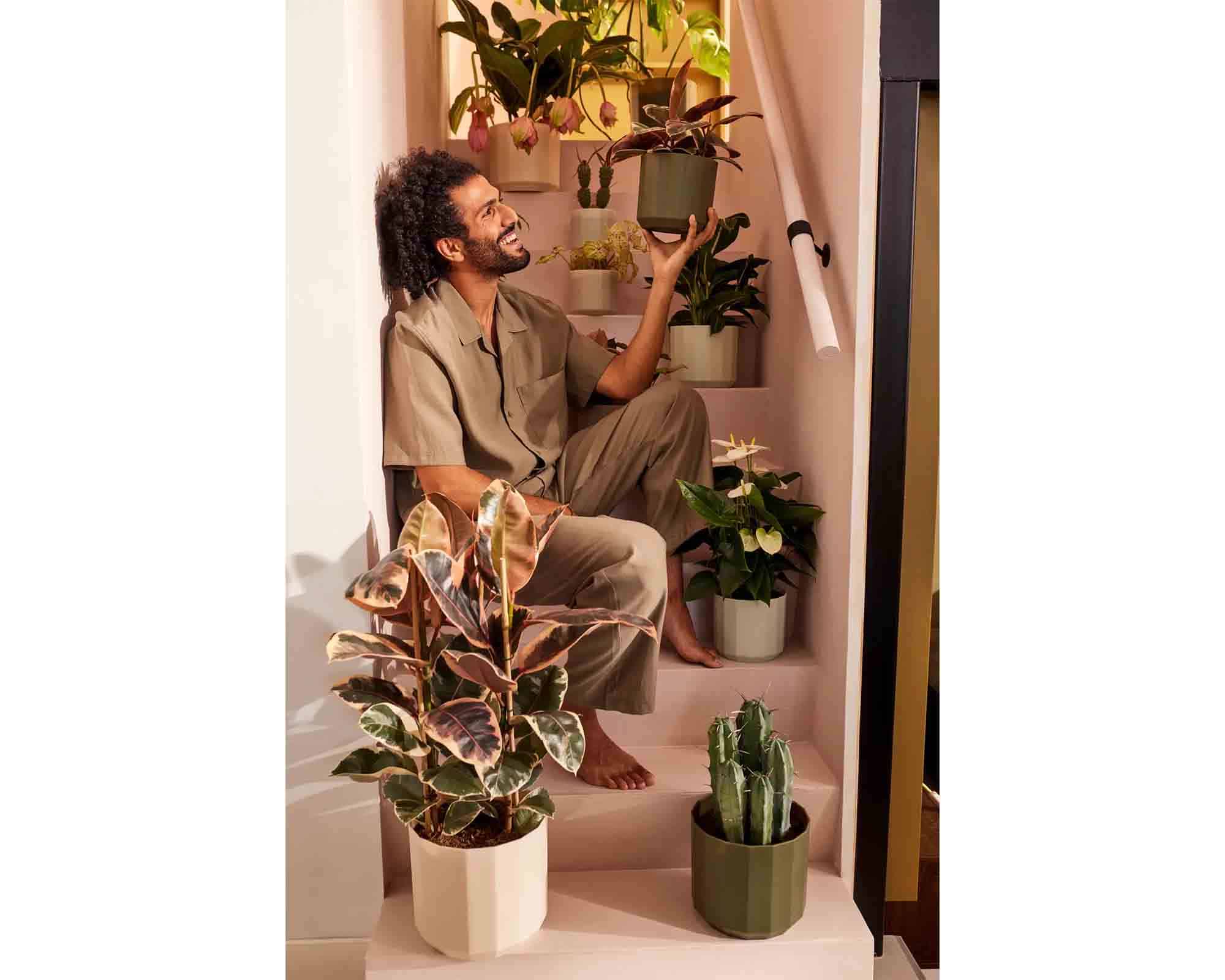 Cachepot Rotondo Facet Verde Foresta D17x15cm in Plastica Riciclato - Elho - immagine 7