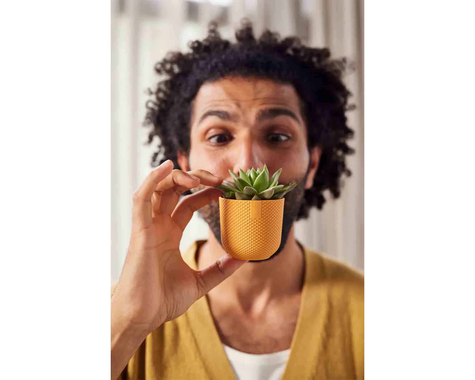 Cachepot Tondo Jazz Mini Giallo Ambra D11x10cm in Plastica Riciclato - Elho - immagine 6