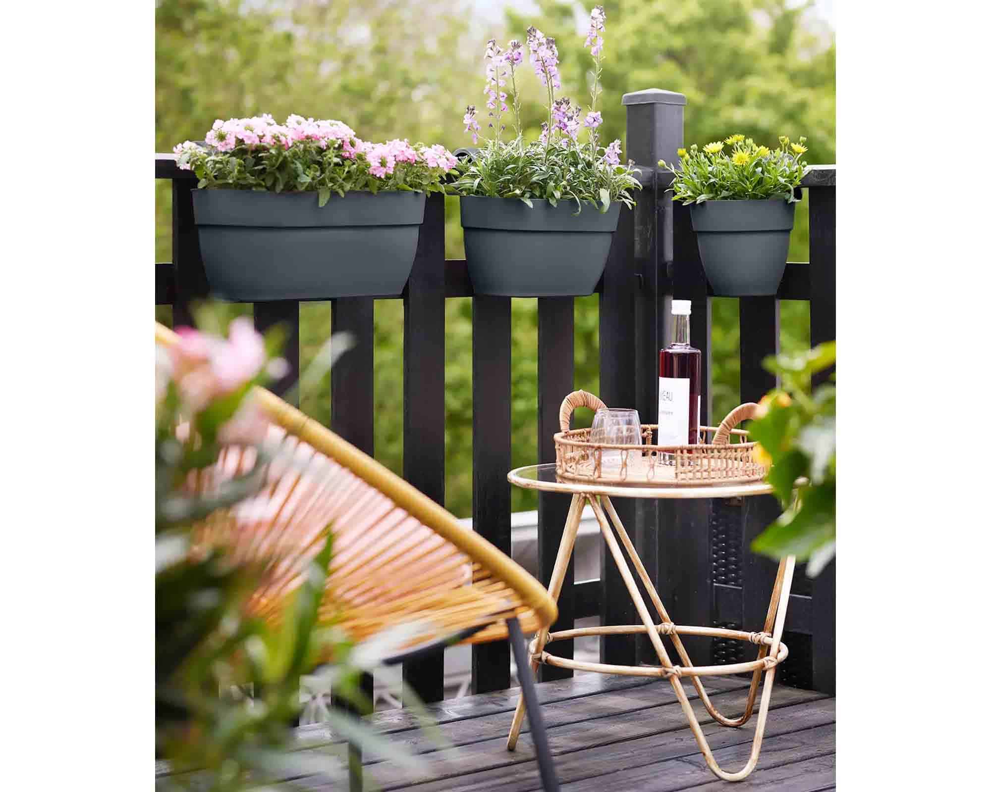 Balconetta Vibia Campana Easy Hanger Antracite L 46x24x27cm in Plastica Riciclato - Elho - immagine 11