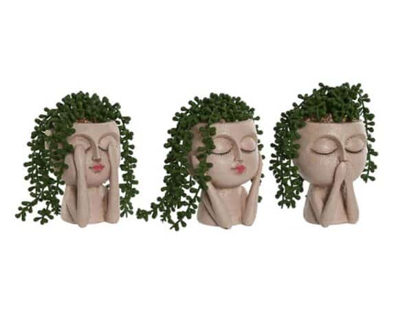 Decorazione Figura di Donna con Piantina in Testa Assortito 14,5x13x18cm in Resina – Item