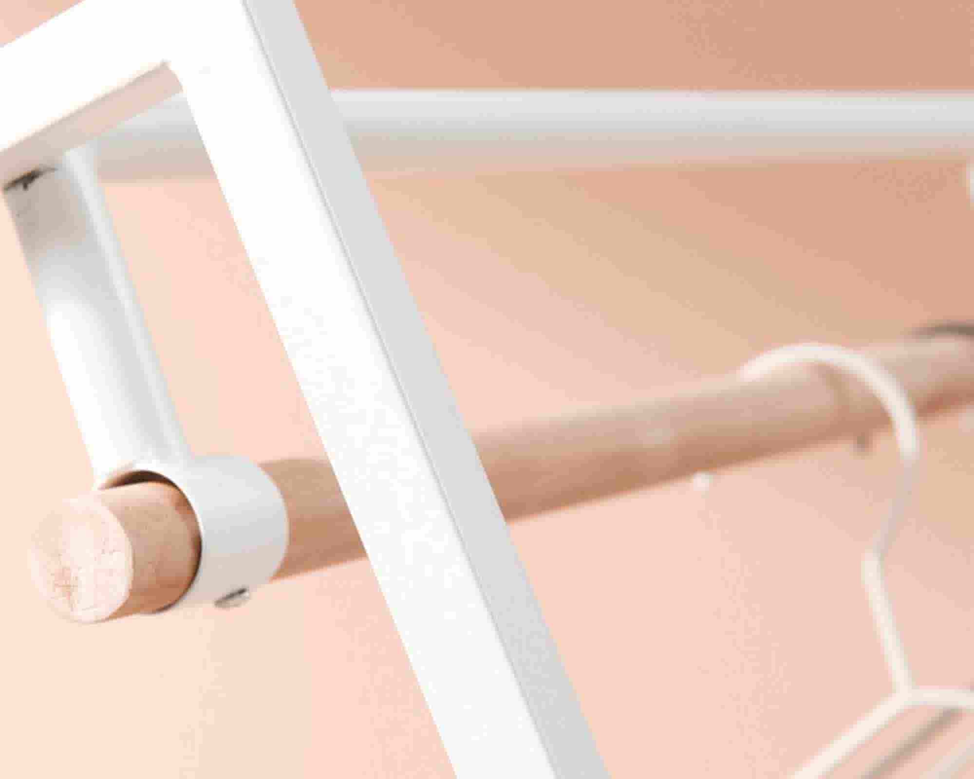 Stand Appendiabiti Haldor Bianco e Naturale 63x34x180cm in Legno di Gomma e Acciaio - Bizzotto - immagine 8