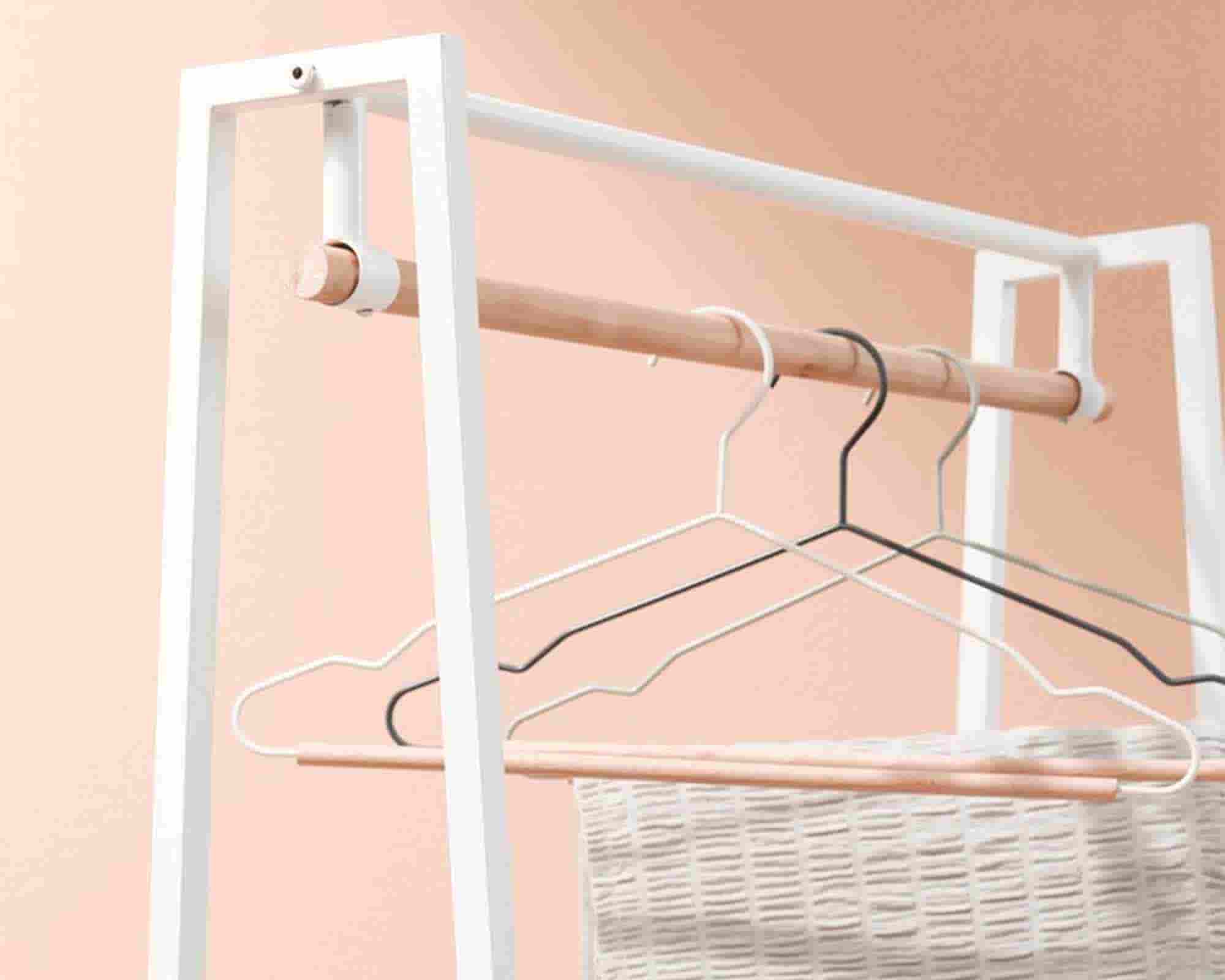 Stand Appendiabiti Haldor Bianco e Naturale 63x34x180cm in Legno di Gomma e Acciaio - Bizzotto - immagine 6