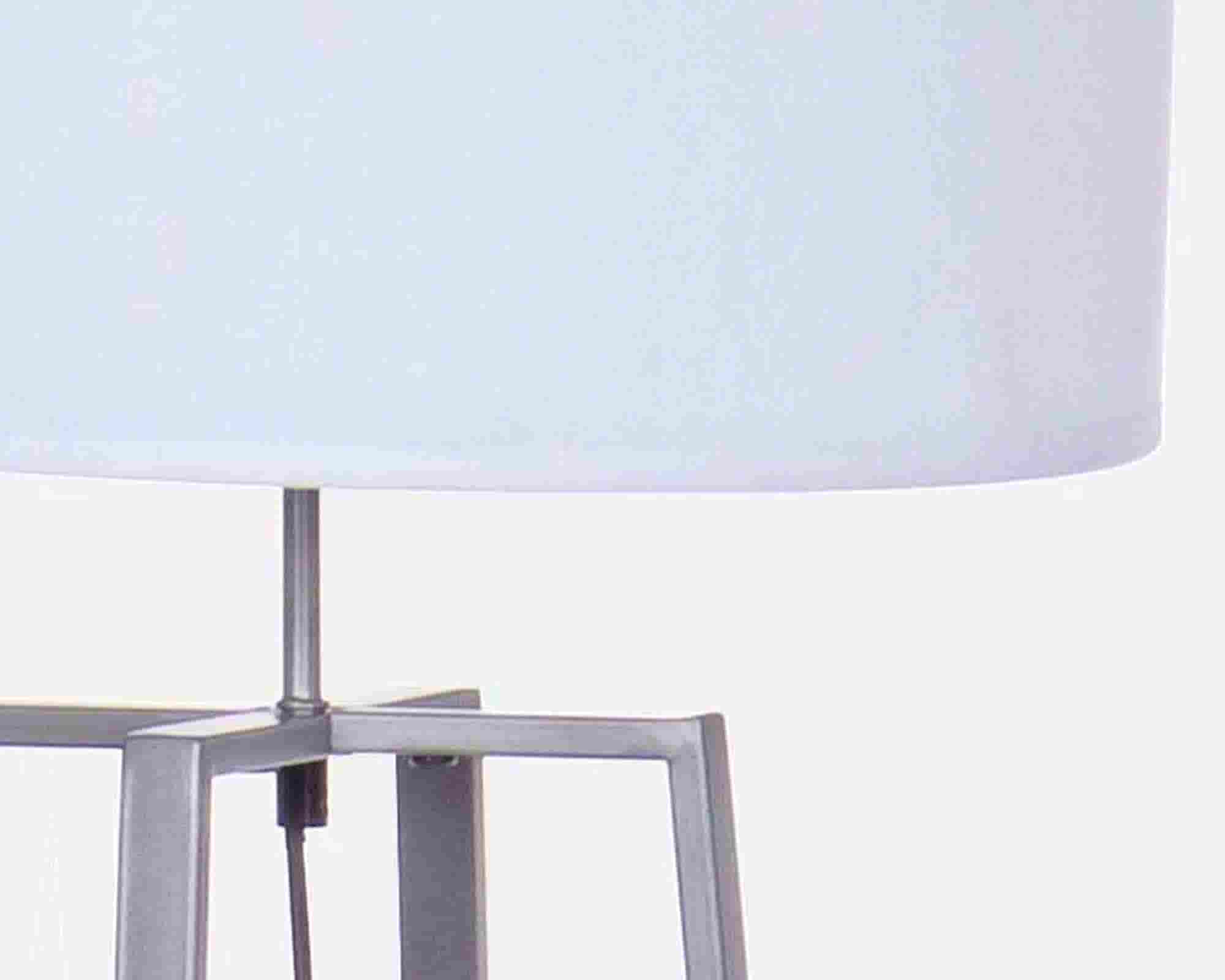 Piantana Mathis Grigio Anticato 156cm in Metallo - Bizzotto - immagine 2