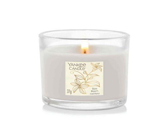Candela Votiva Slow Bloom – Yankee Candle