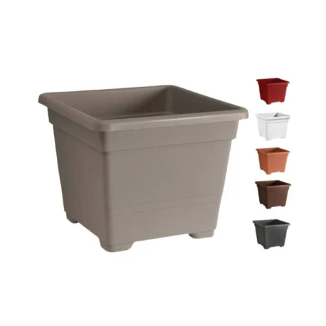 Vaso quadrato Veca colori assortiti su sfondo bianco.