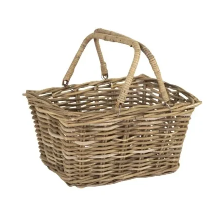 Uso coprivaso con telo o sottovaso, porta attrezzi o vero picnic! Scopri la cesta multiuso LoniPicnic B 46x33 cm in rattan su Floral Garden.