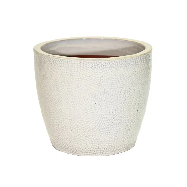 Vaso a Uovo Portly Egg Dimples in ceramica smaltata. Su Floral Garden: elegante texture a fossette con foro di drenaggio, disponibile in 3 misure colore crema su sfondo bianco.